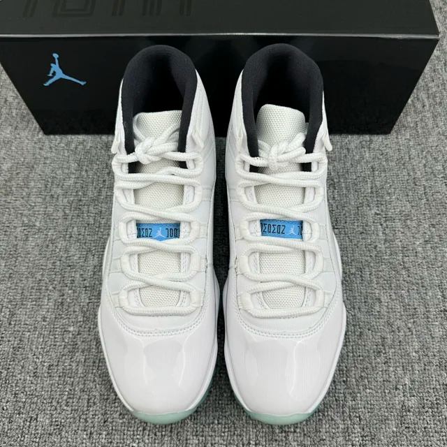 (Special offer)WM Batch - Jordan 11 “Legend blue”