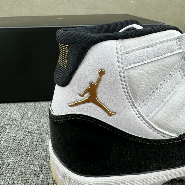 (Special offer)WM Batch - Jordan 11 “DMP”