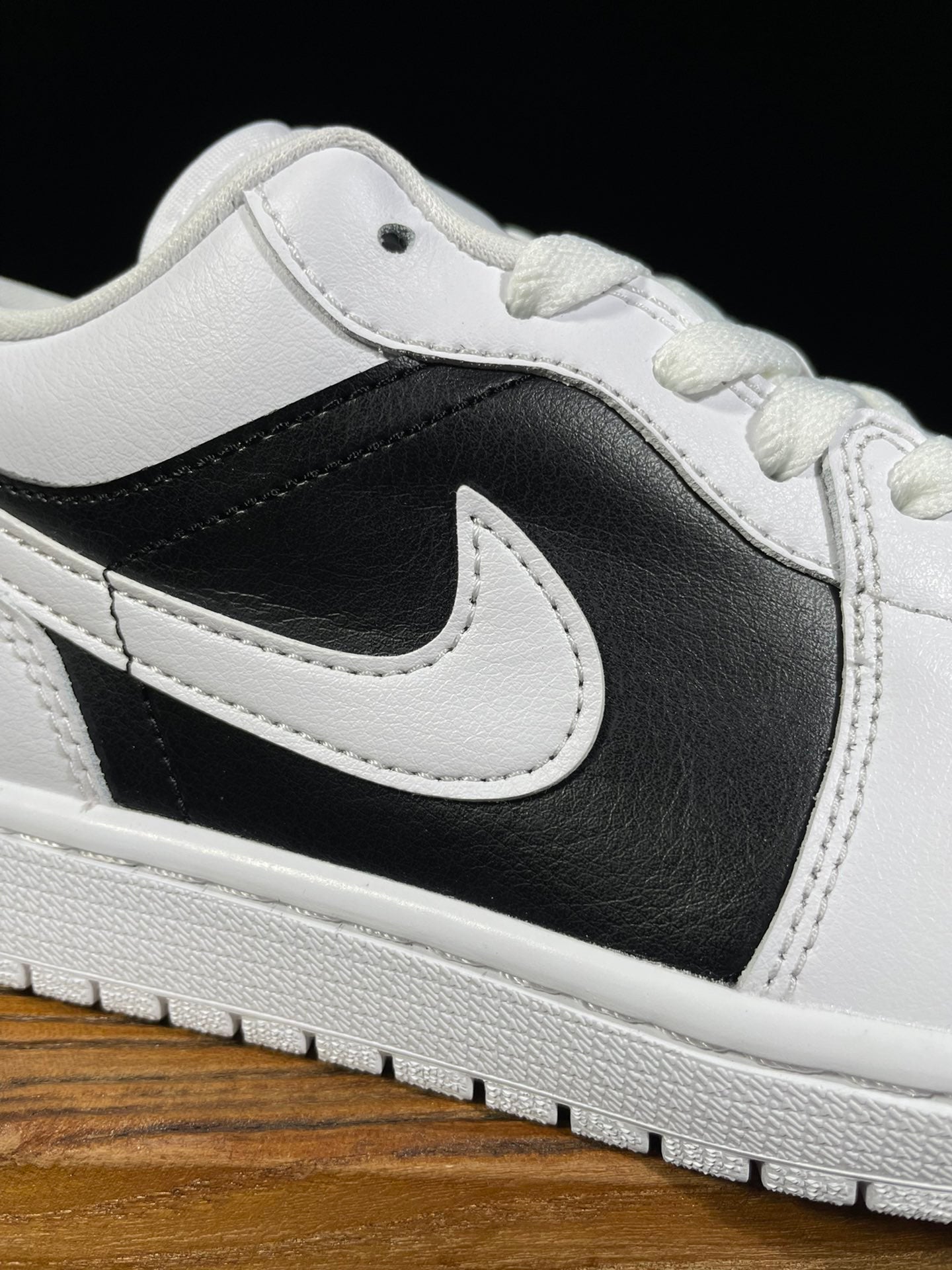 DT Batch-Air Jordan 1 Low “Reverse Panda”