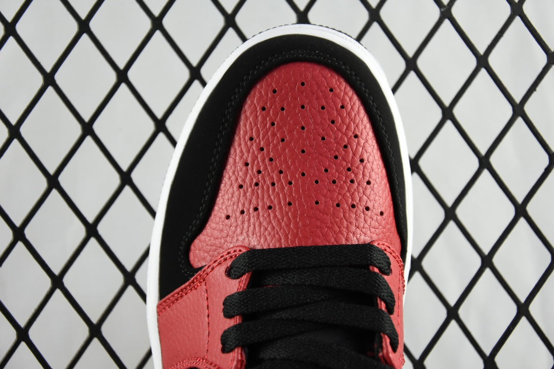 DT Batch-Air Jordan 1 Mid “Bred”