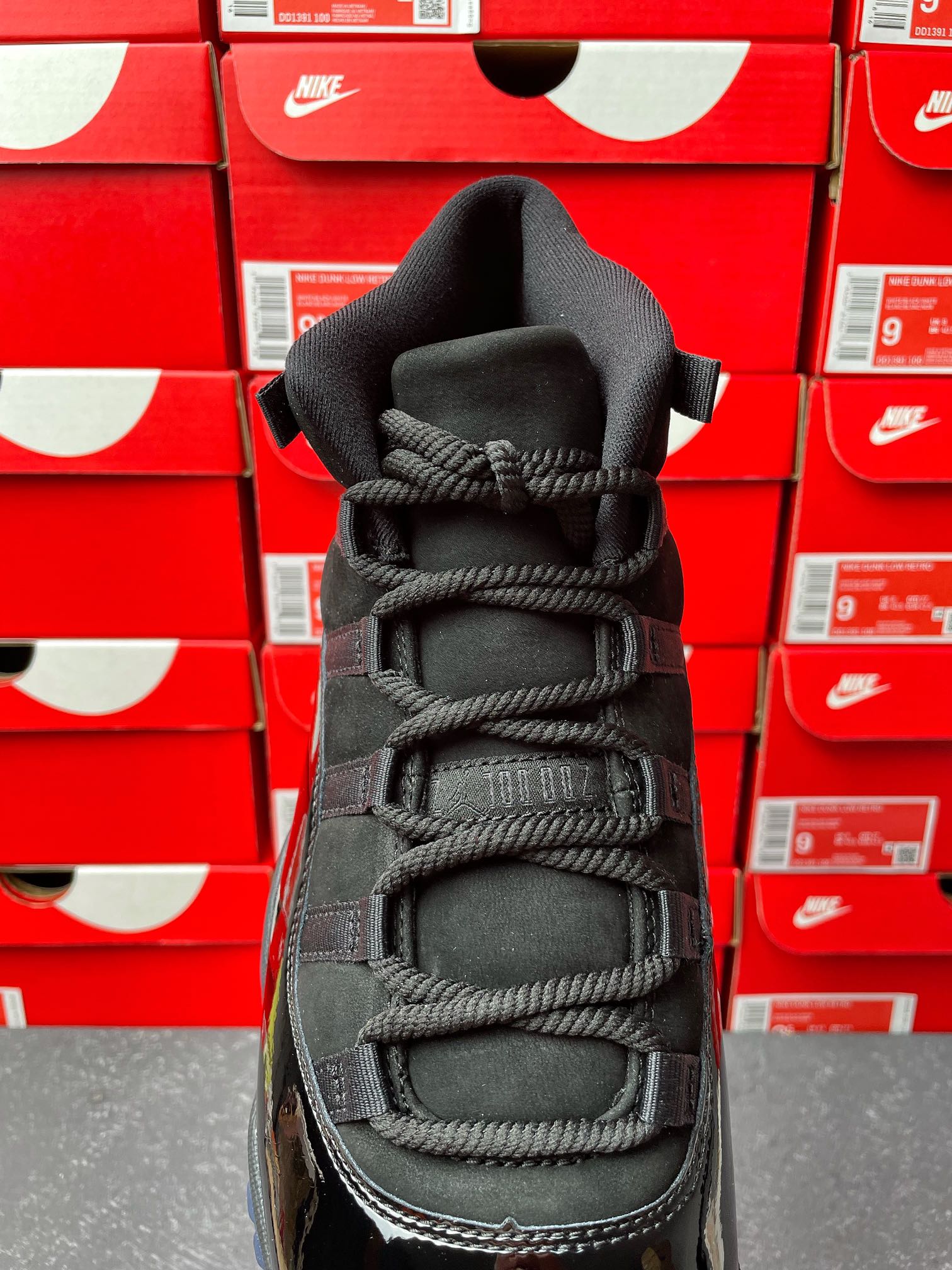 Y3 Batch - Air Jordan 11 “Cap and gown”