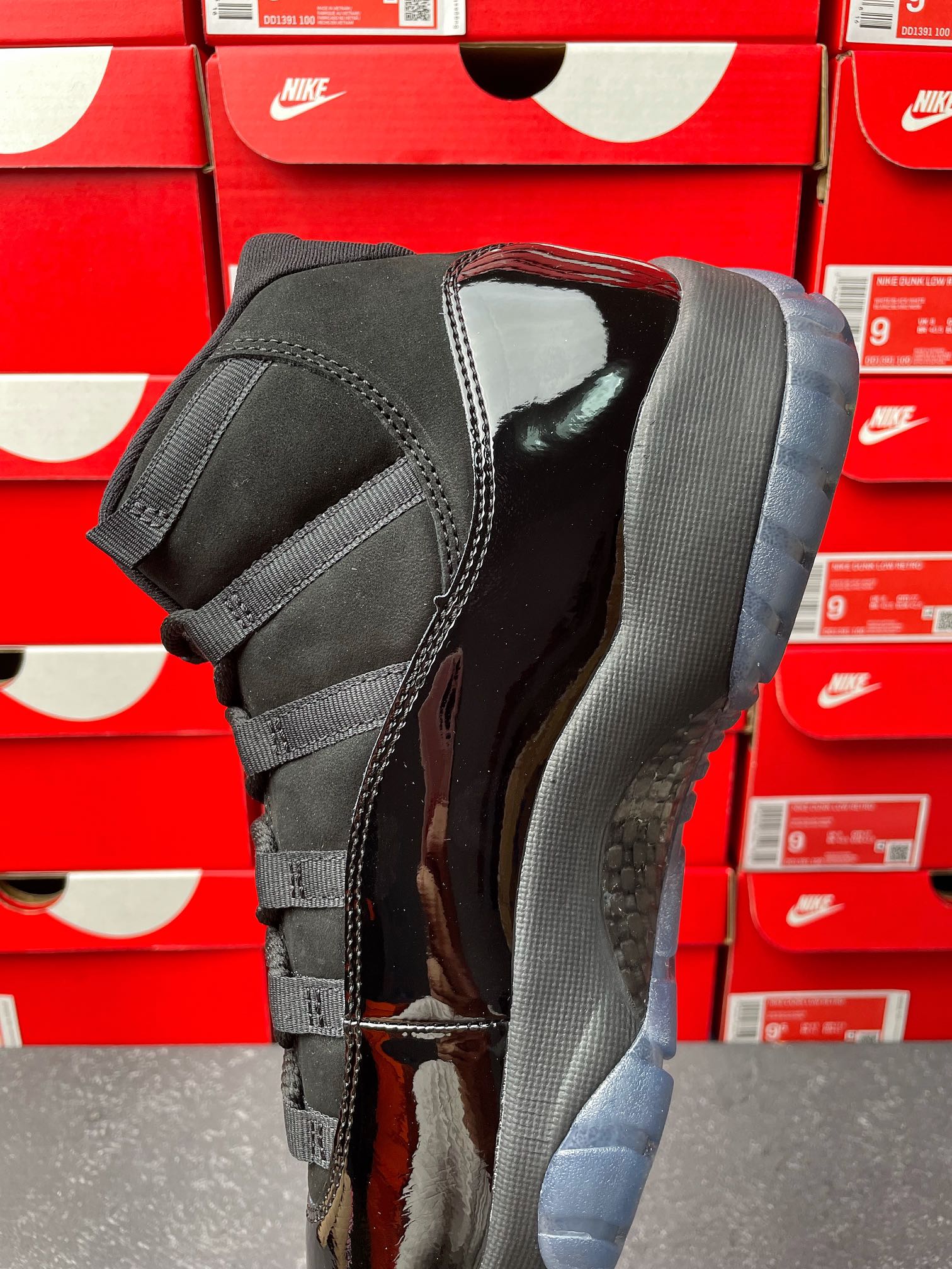 Y3 Batch - Air Jordan 11 “Cap and gown”