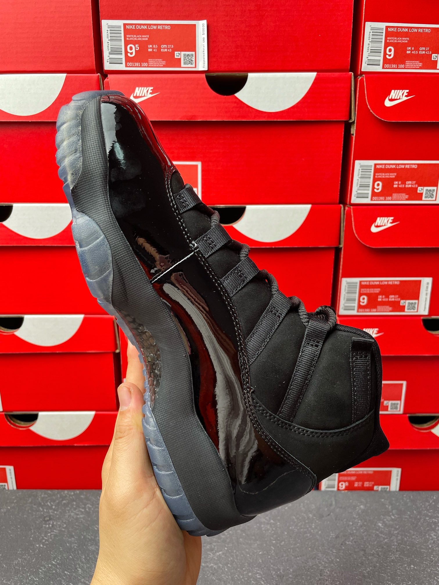 Y3 Batch - Air Jordan 11 “Cap and gown”