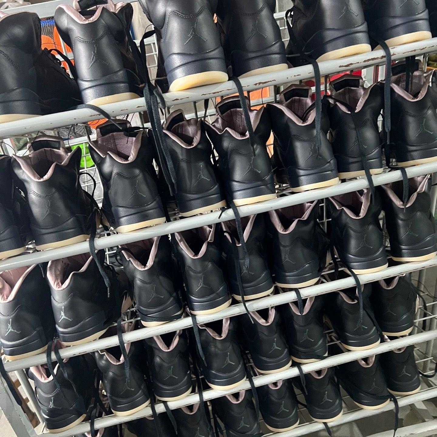 Y3 Batch Air Jordan 5 “Paris” freshly baked - Sneakers-Niko