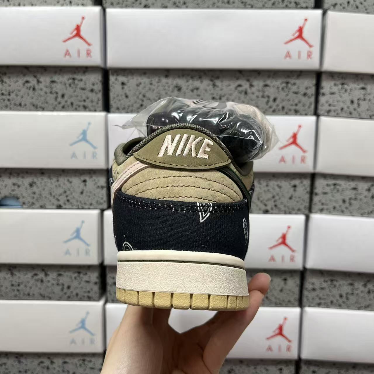 PK Batch-Travis Scott × Dunk SB “Jackboys”