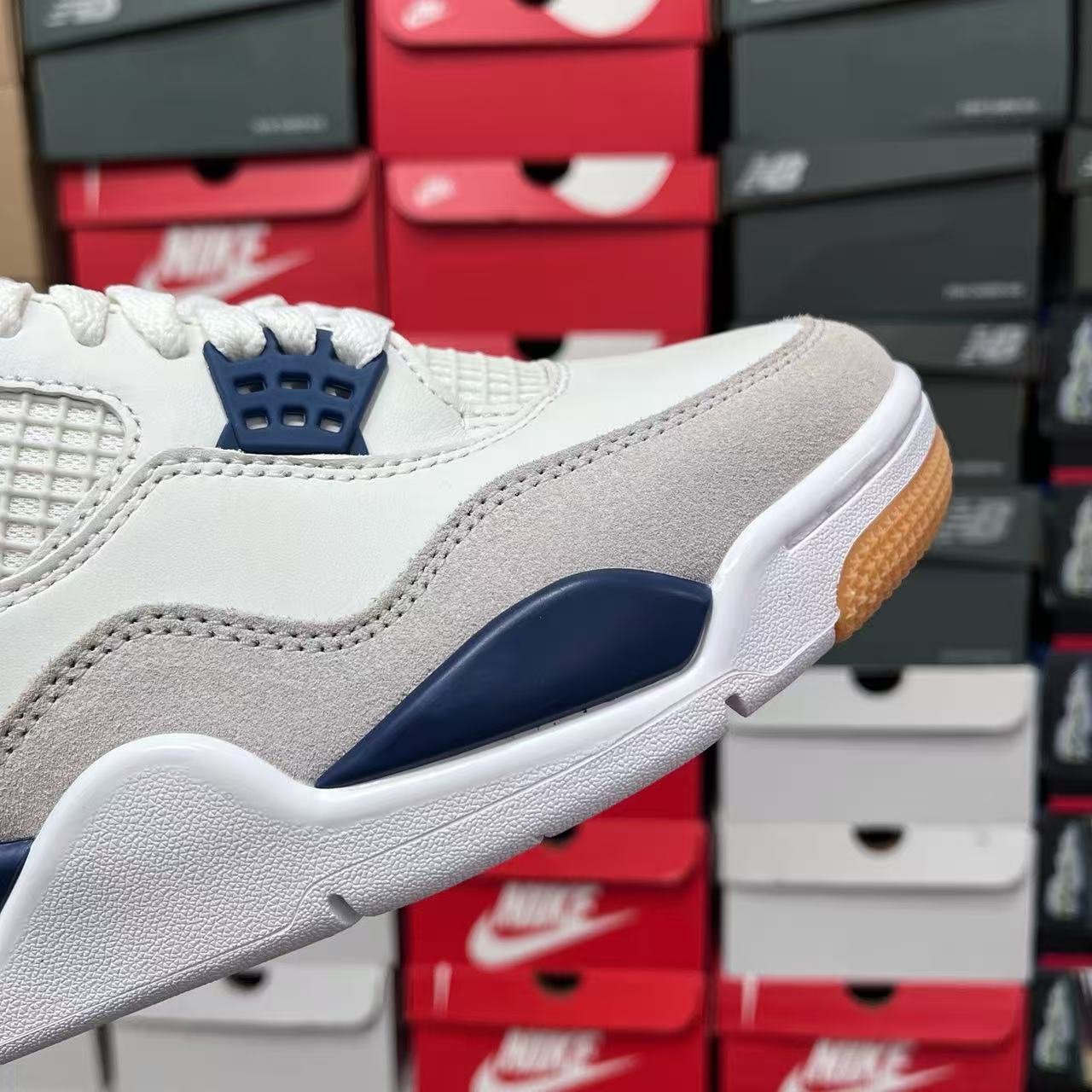 GX Batch-Nike SB × Air Jordan 4 “Navy”