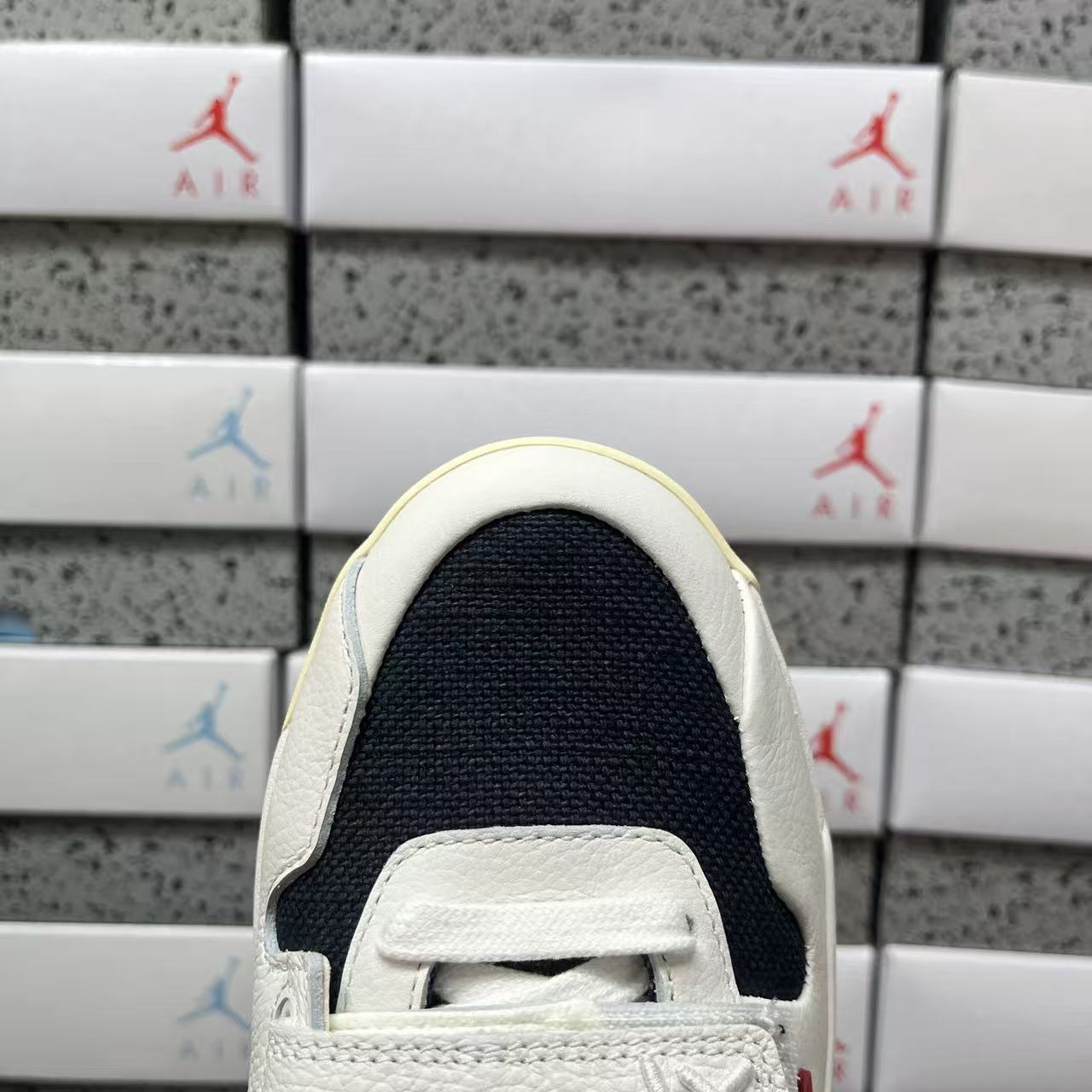 PK Batch-Travis Scott × Jordan Jumpman Jack “University Red”