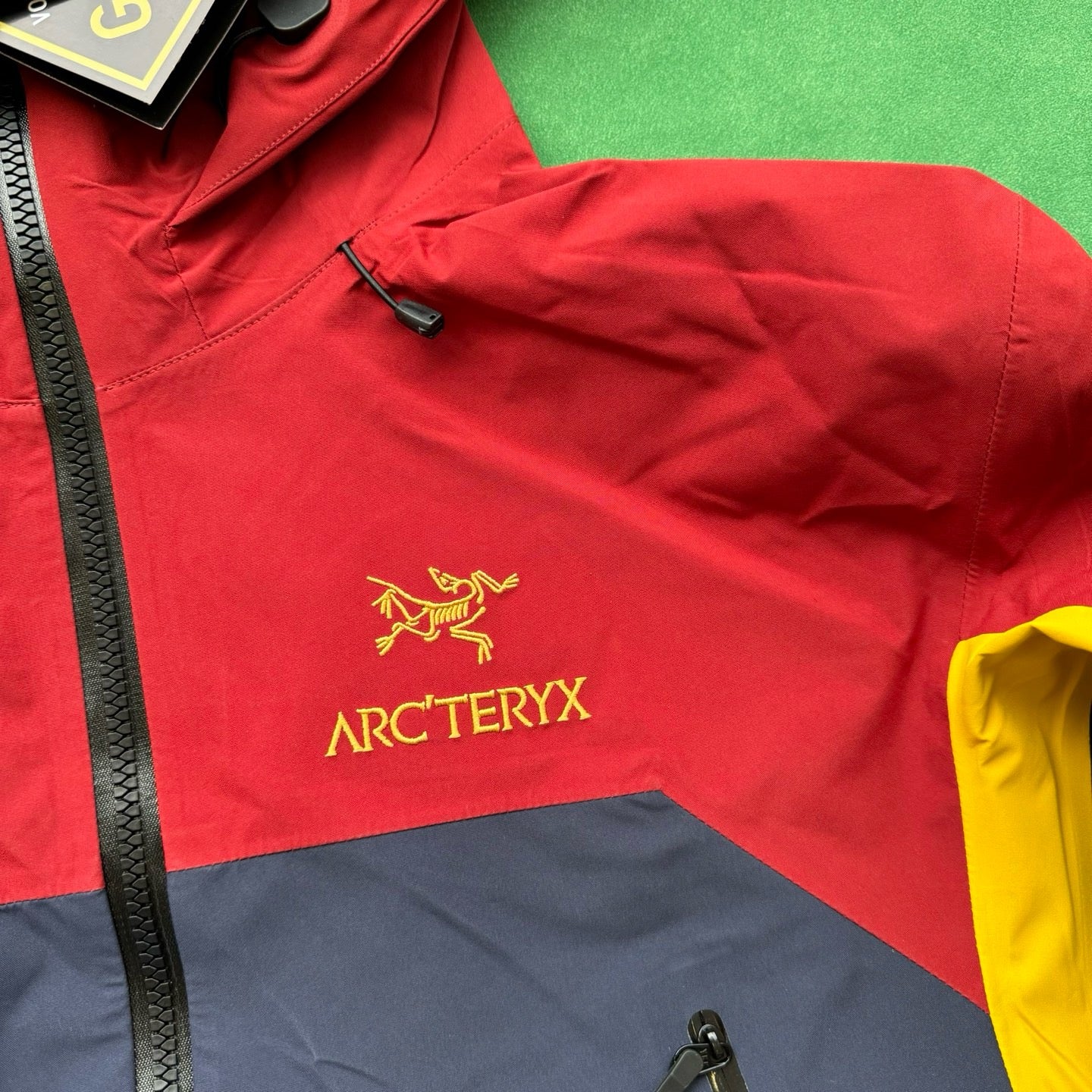 Arc'teryx × SongZan BETA AR Jacket