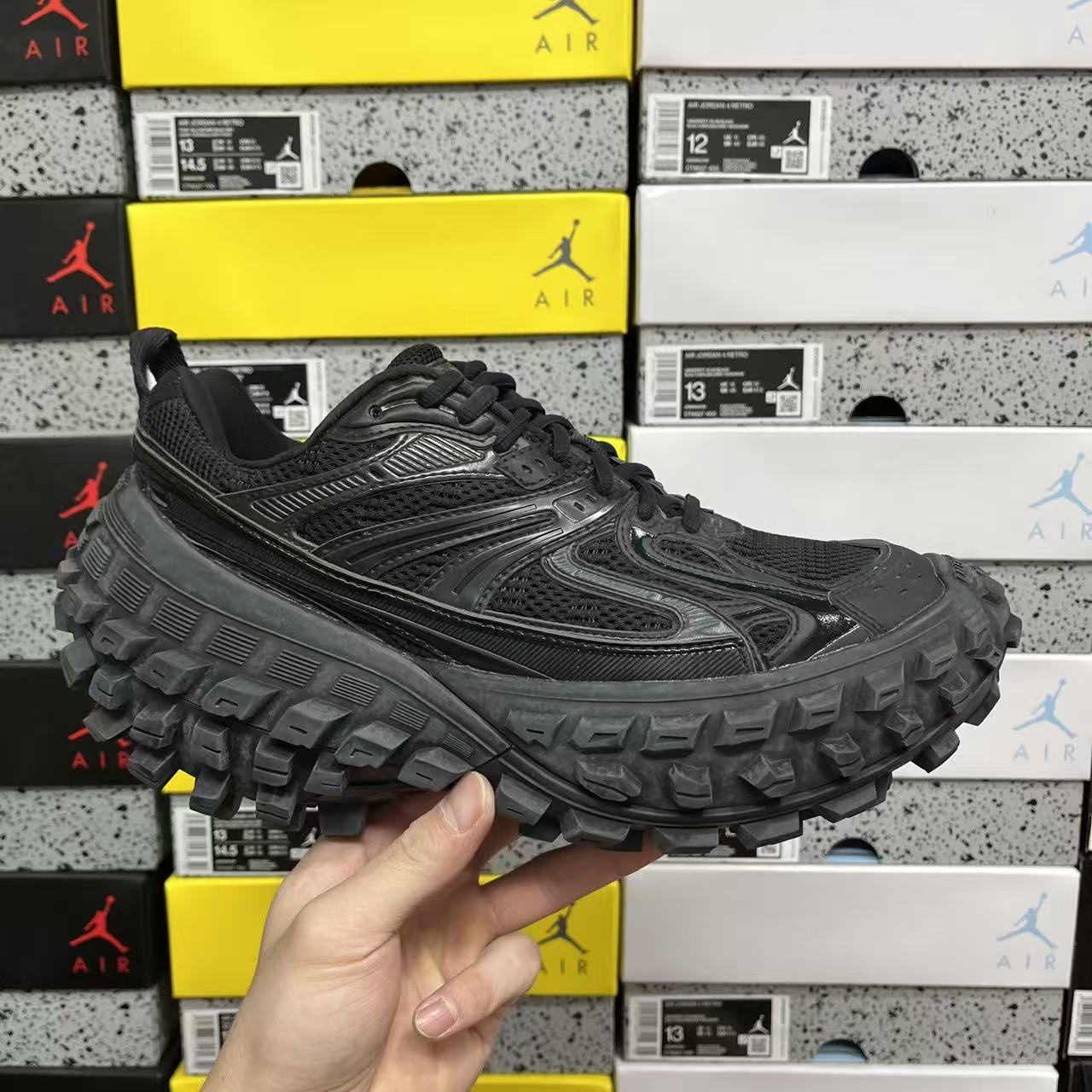 XA Batch-Balenciaga Defender Rubber Platform