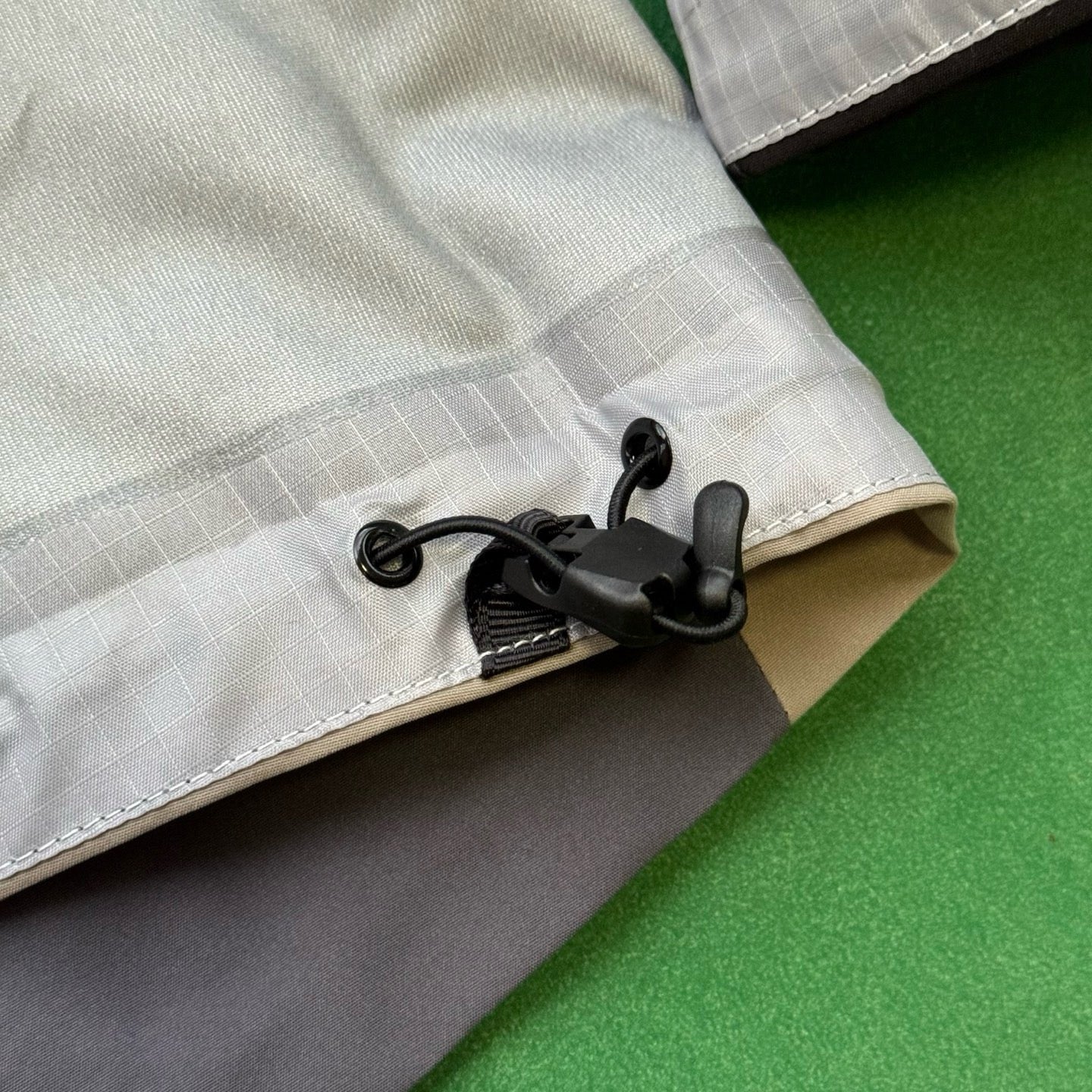 Arc'teryx × BEAMS BETA JACKET