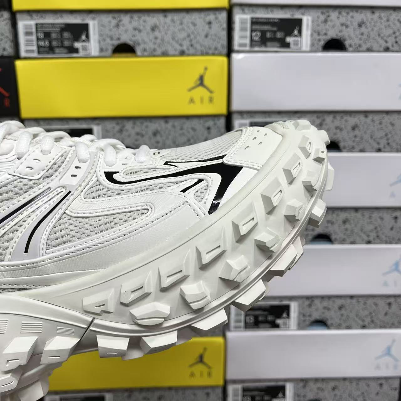 XA Batch-Balenciaga Defender Rubber Platform