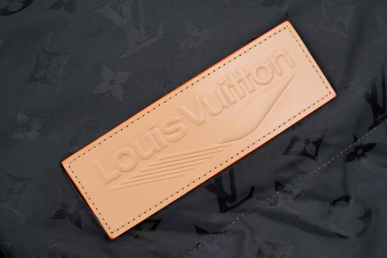 Louis Vuitton Ski series Down jacket Retail（ZP）VS Batch（大货）