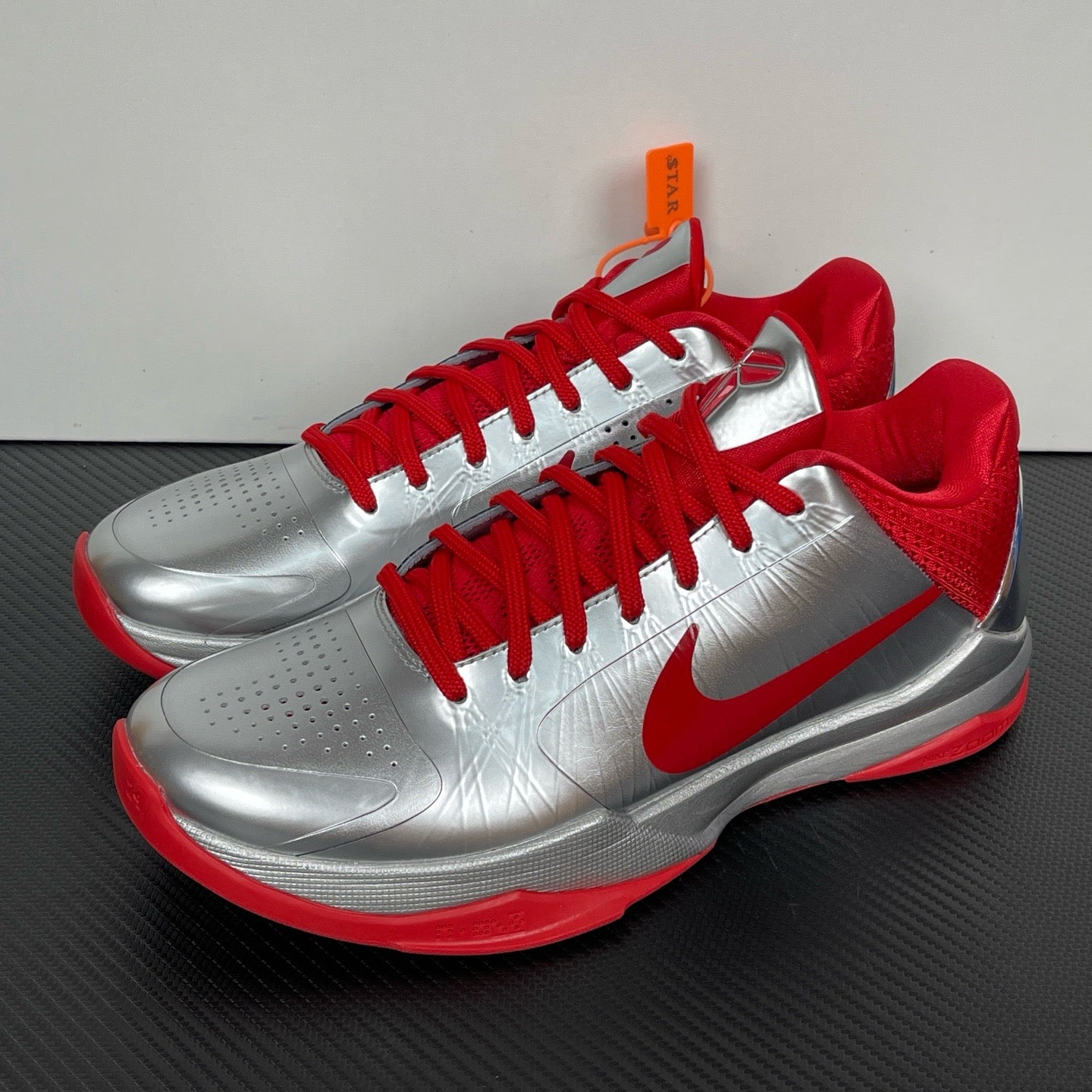 Star Batch-Caitlin Clark × Kobe 5 Zoom Protro