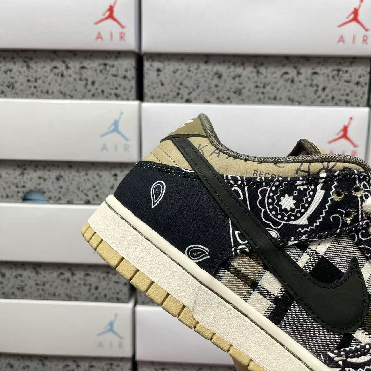 PK Batch-Travis Scott × Dunk SB “Jackboys”