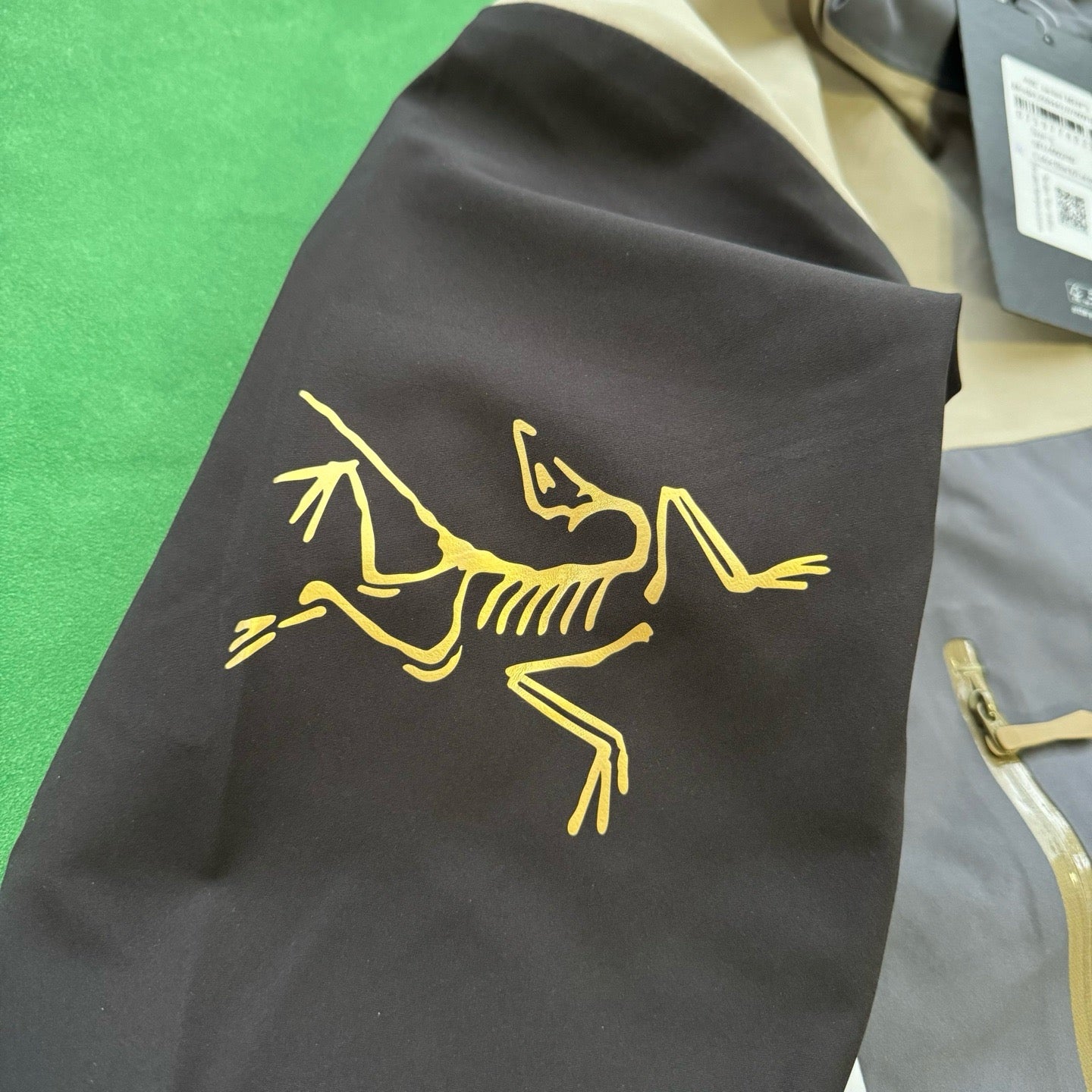 Arc'teryx × BEAMS BETA JACKET