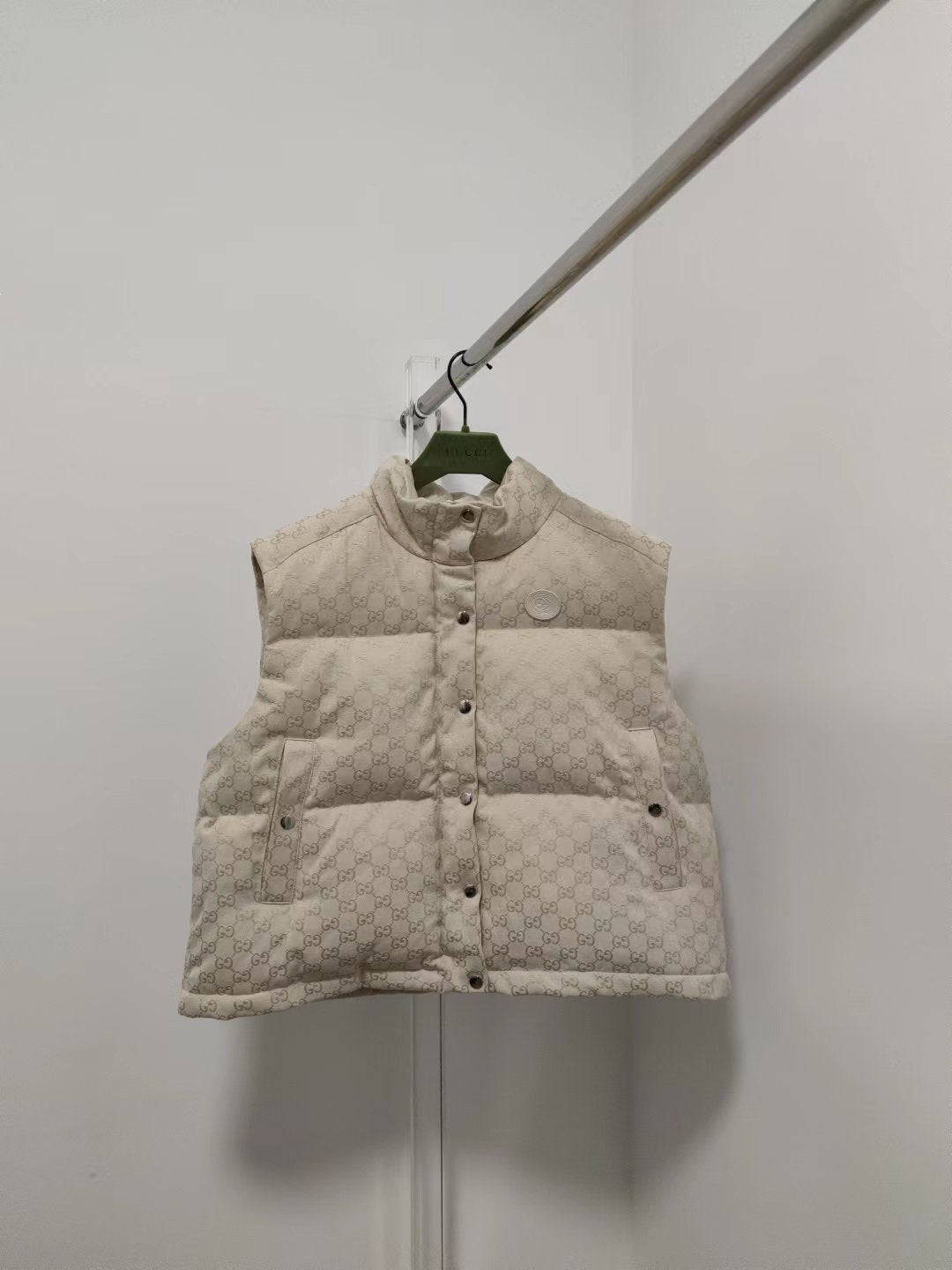 Gucci Coats & Jackets NO.2