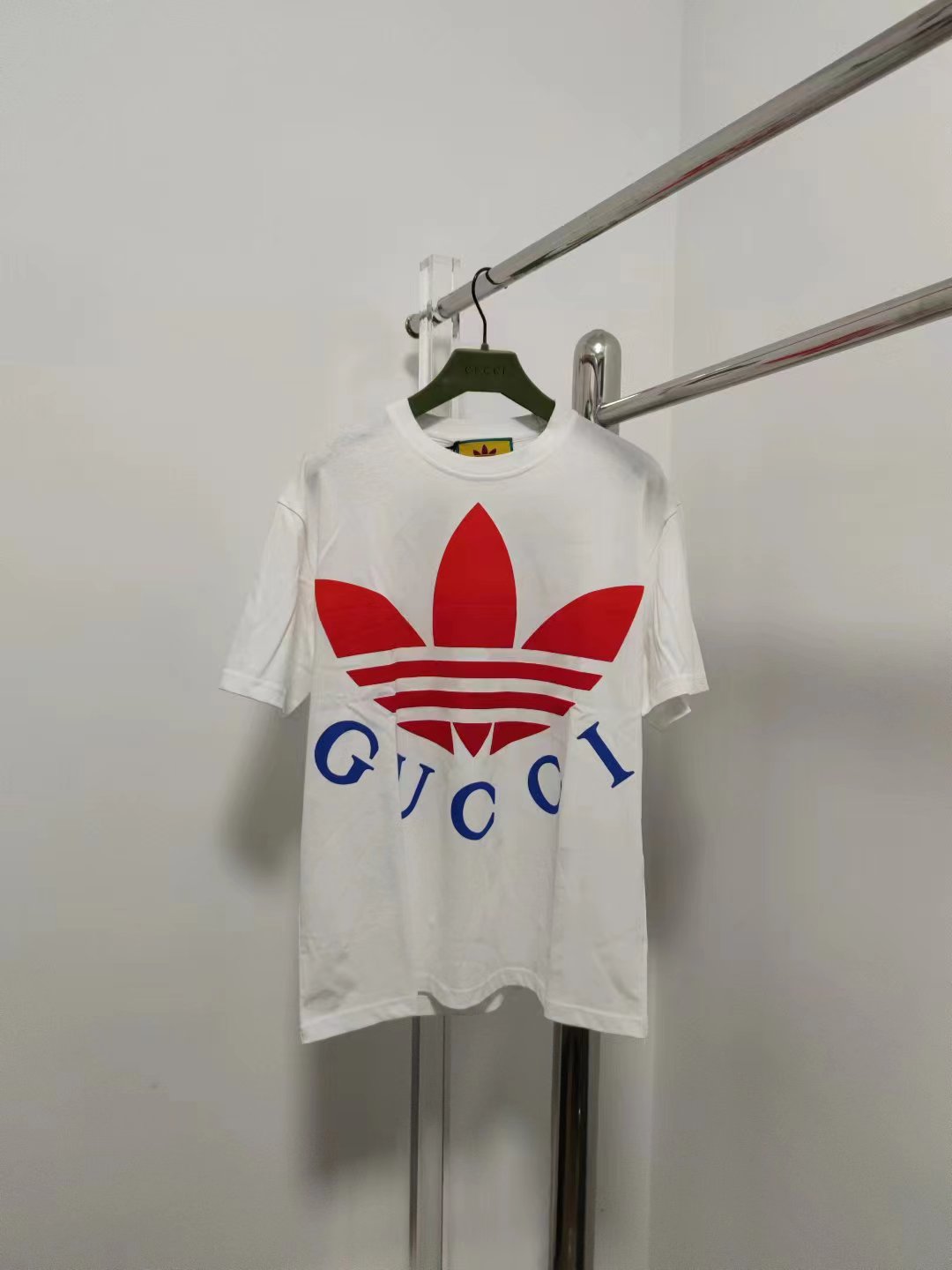 Gucci T-shirt NO.1