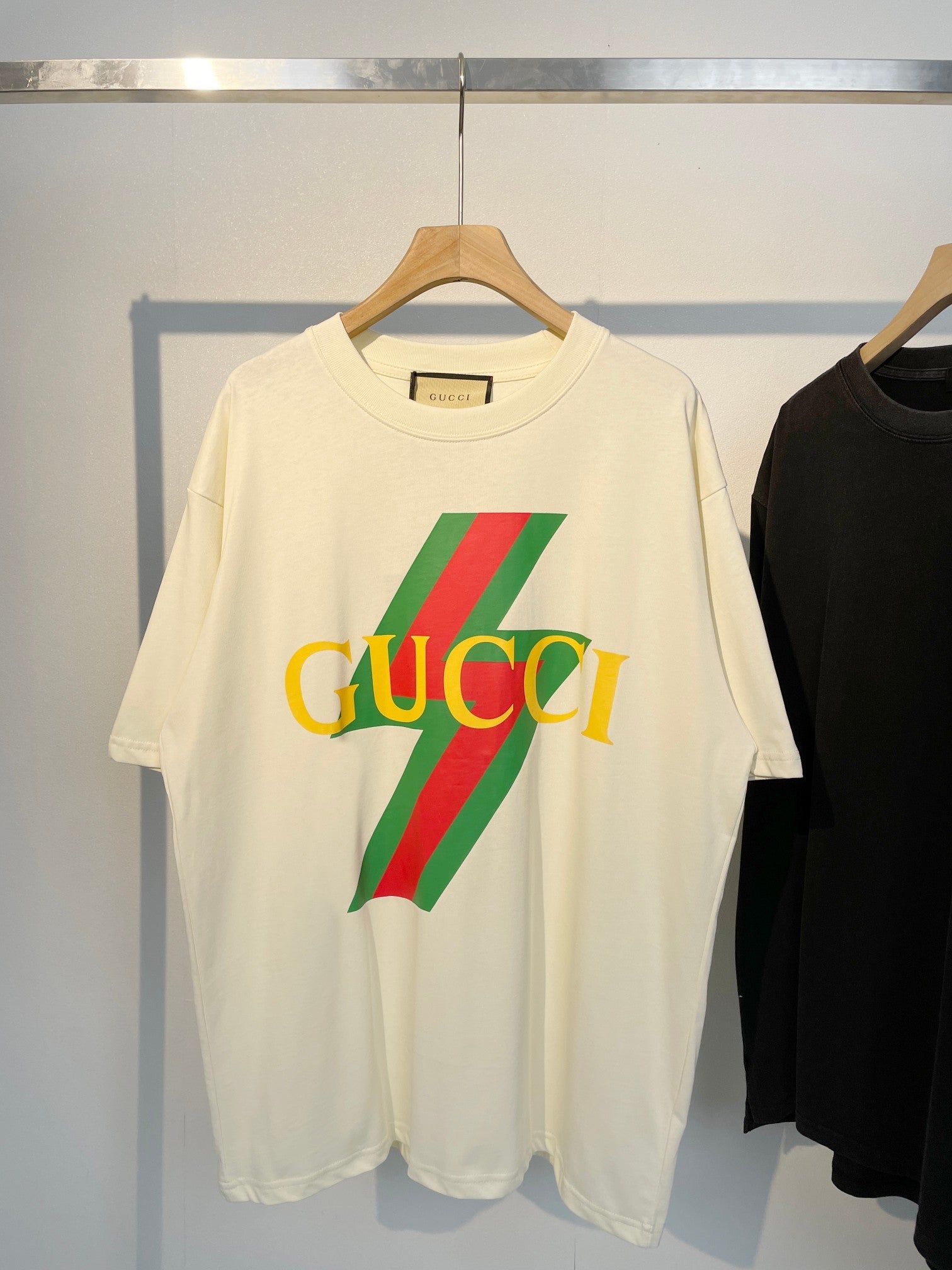 Gucci T-shirt NO.1