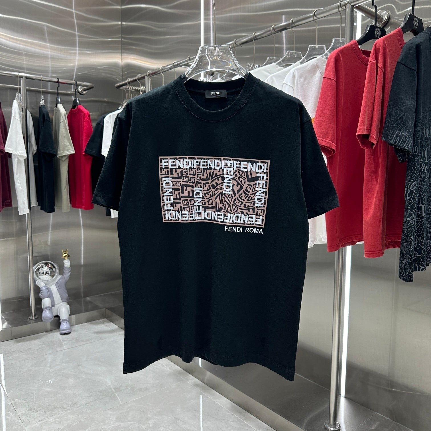 Fendi T-shirt NO.1