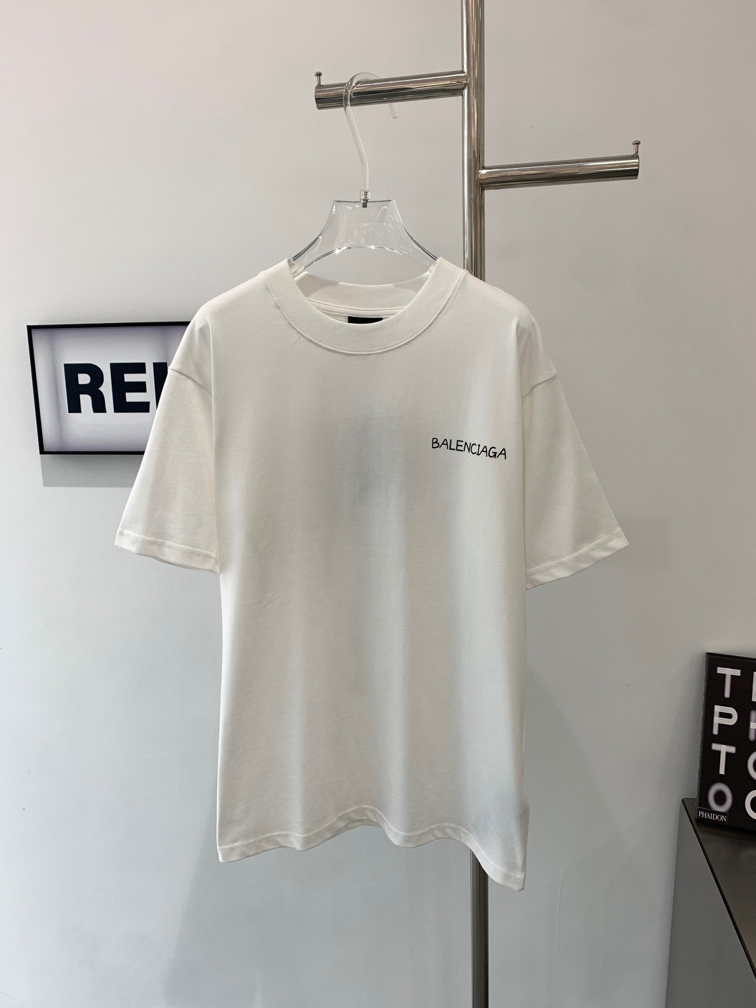 Balenciaga T-shirt NO.3