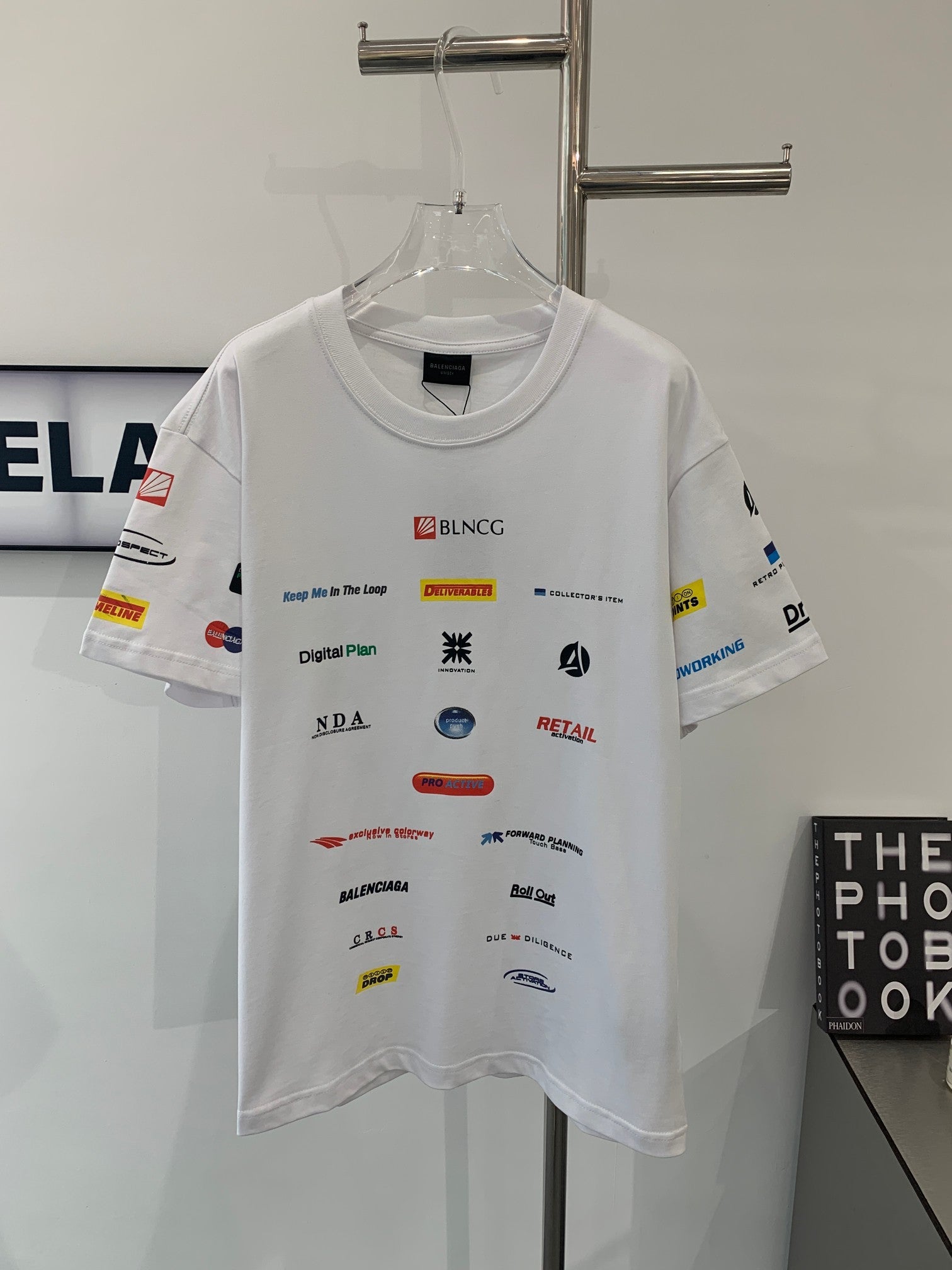 Balenciaga T-shirt NO.3