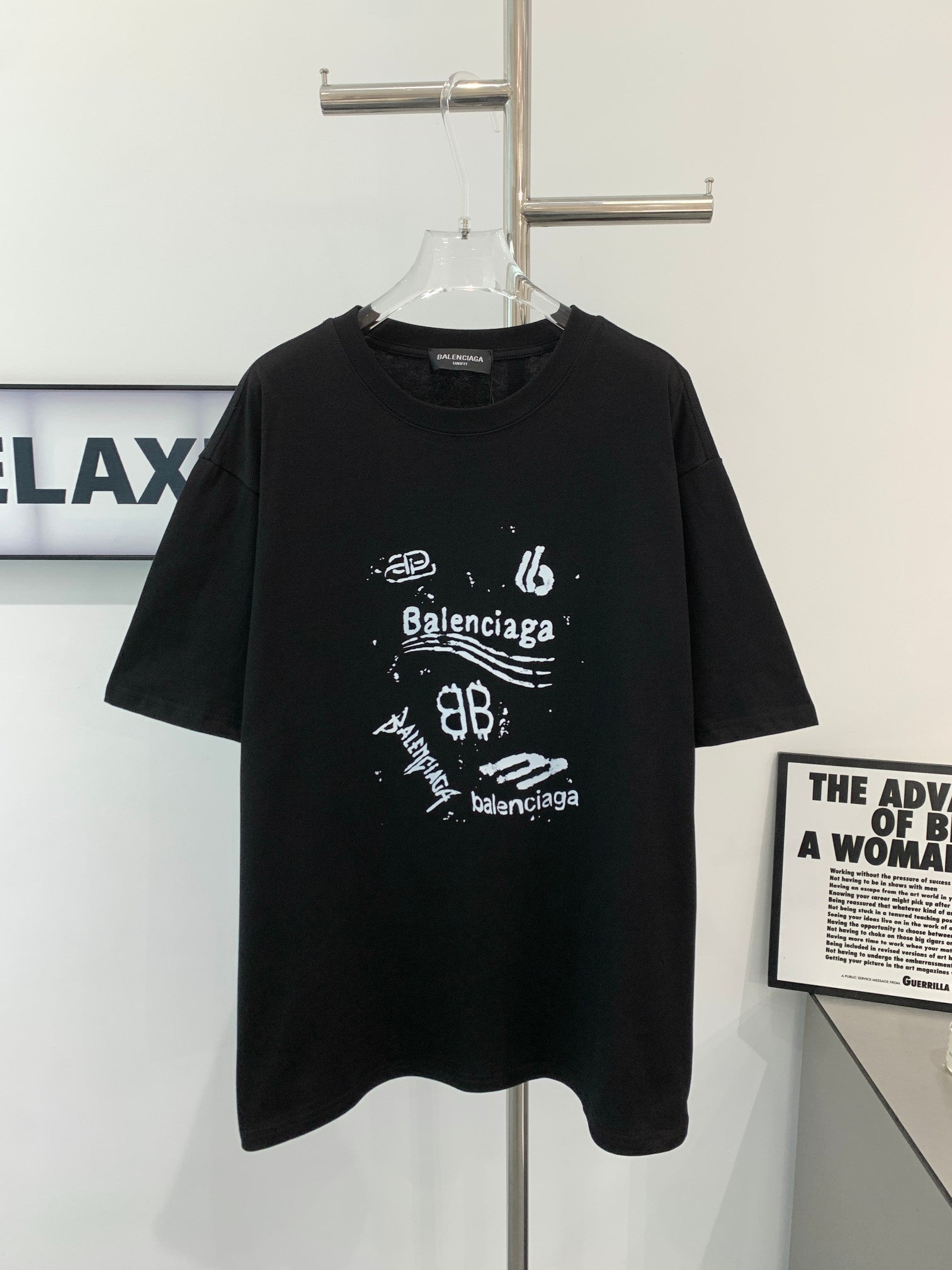 Balenciaga T-shirt NO.3