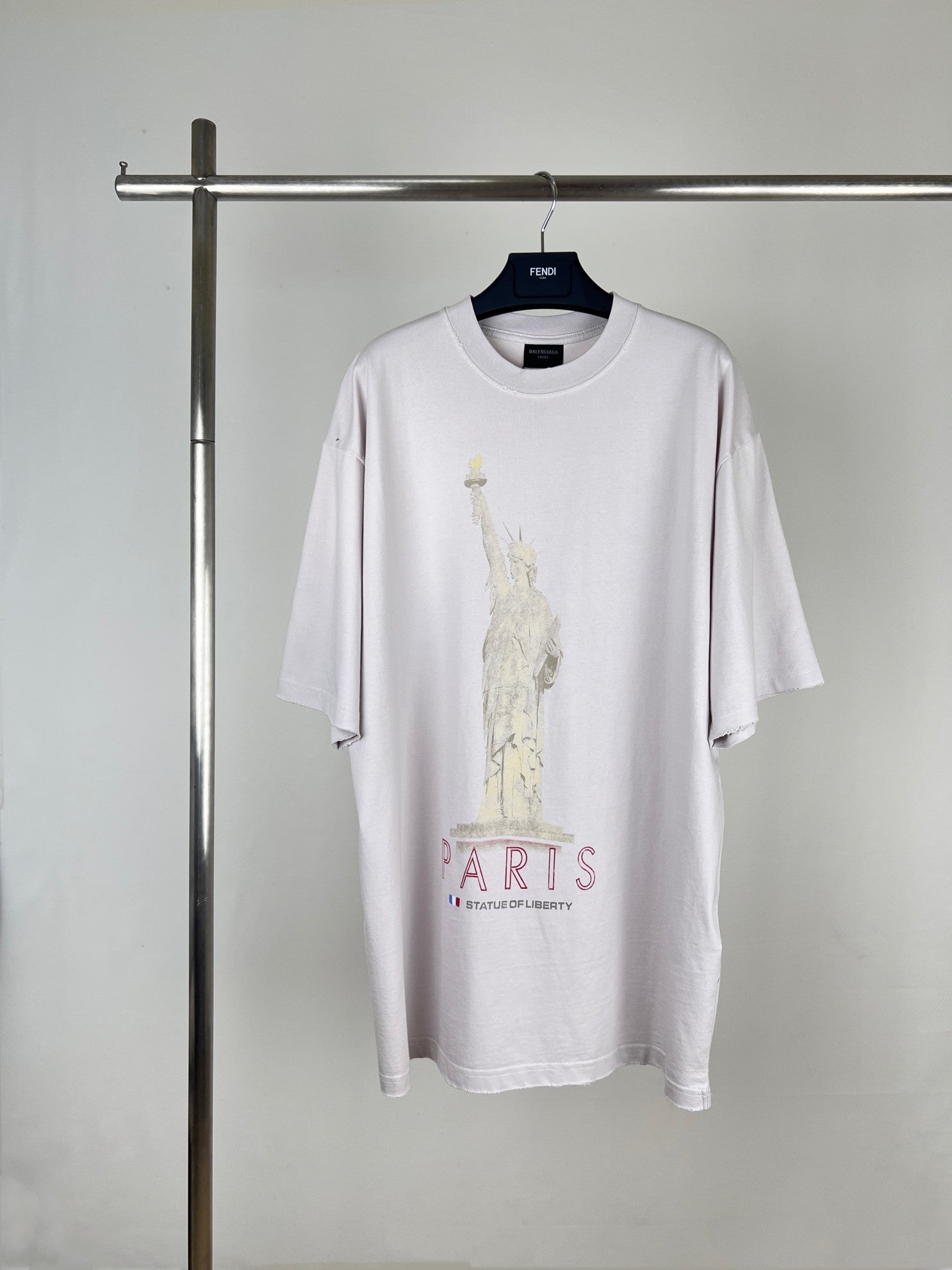Balenciaga T-shirt NO.3