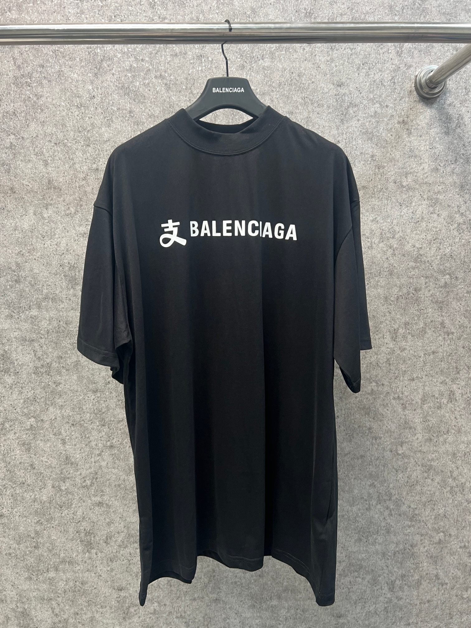 Balenciaga T-shirt NO.3