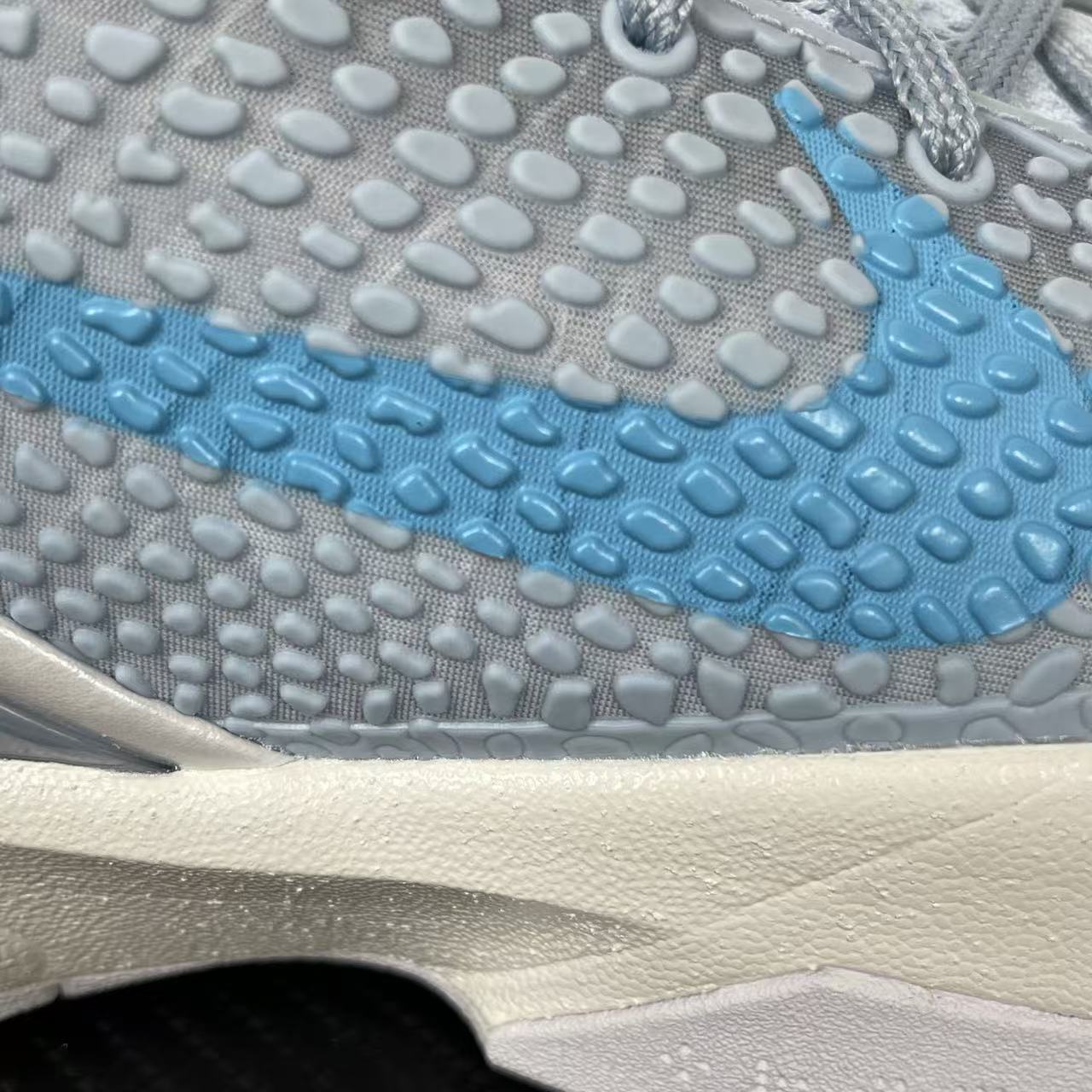 GX Batch-Nike Zoom Kobe 6 × Caitlin Clark