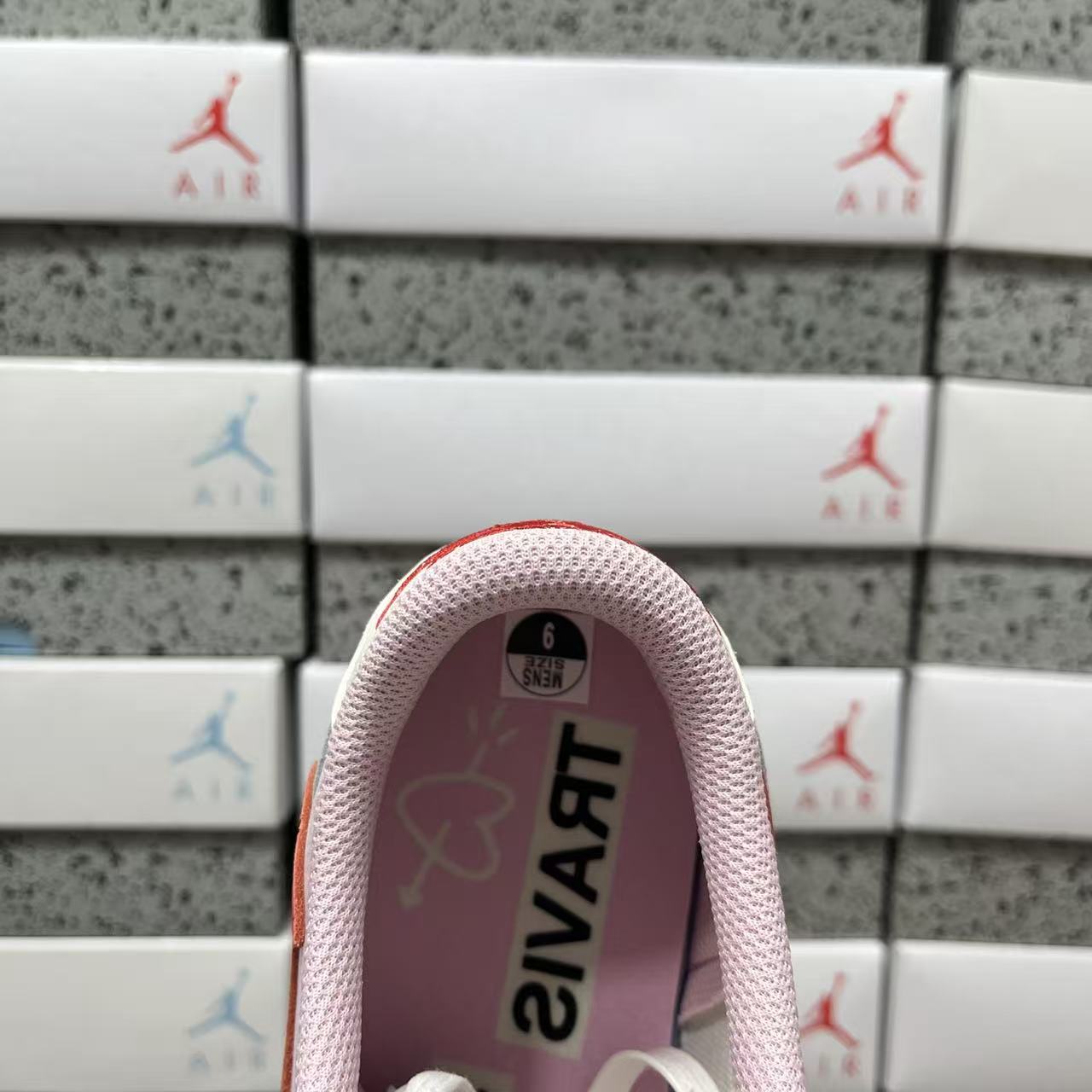 DG Batch-Air Jordan 1 × Travis Scott “Shy Pink”