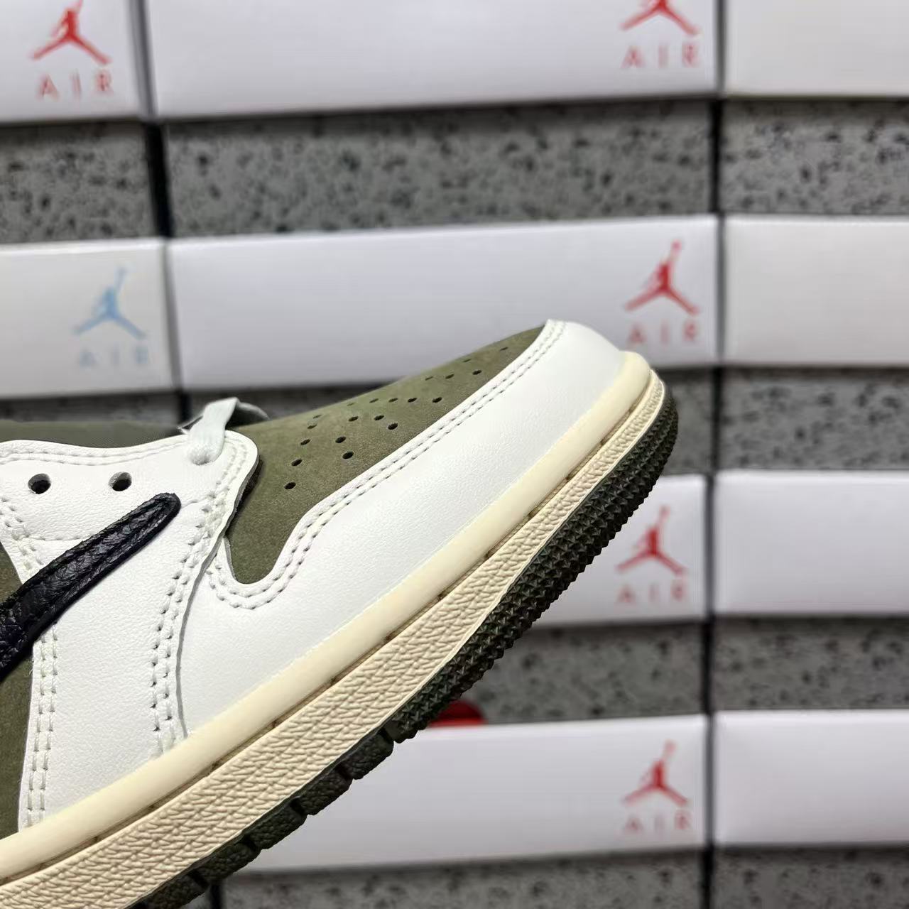 PK Batch-Air Jordan 1 × Travis Scott “Medium green”