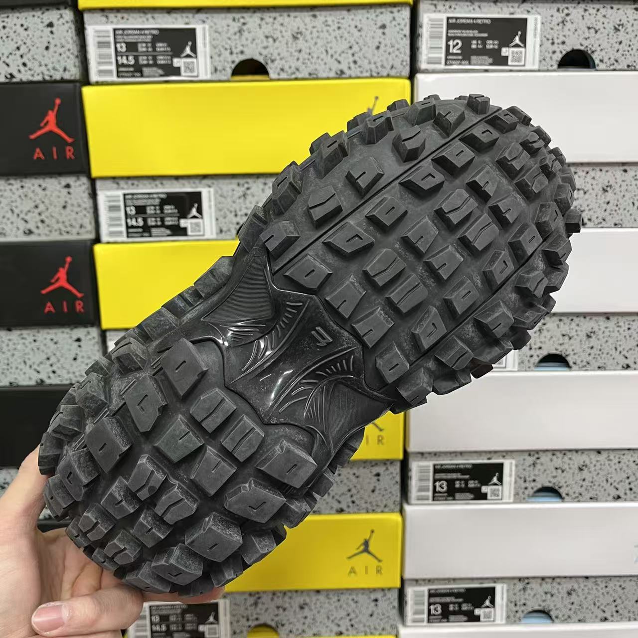 XA Batch-Balenciaga Defender Rubber Platform