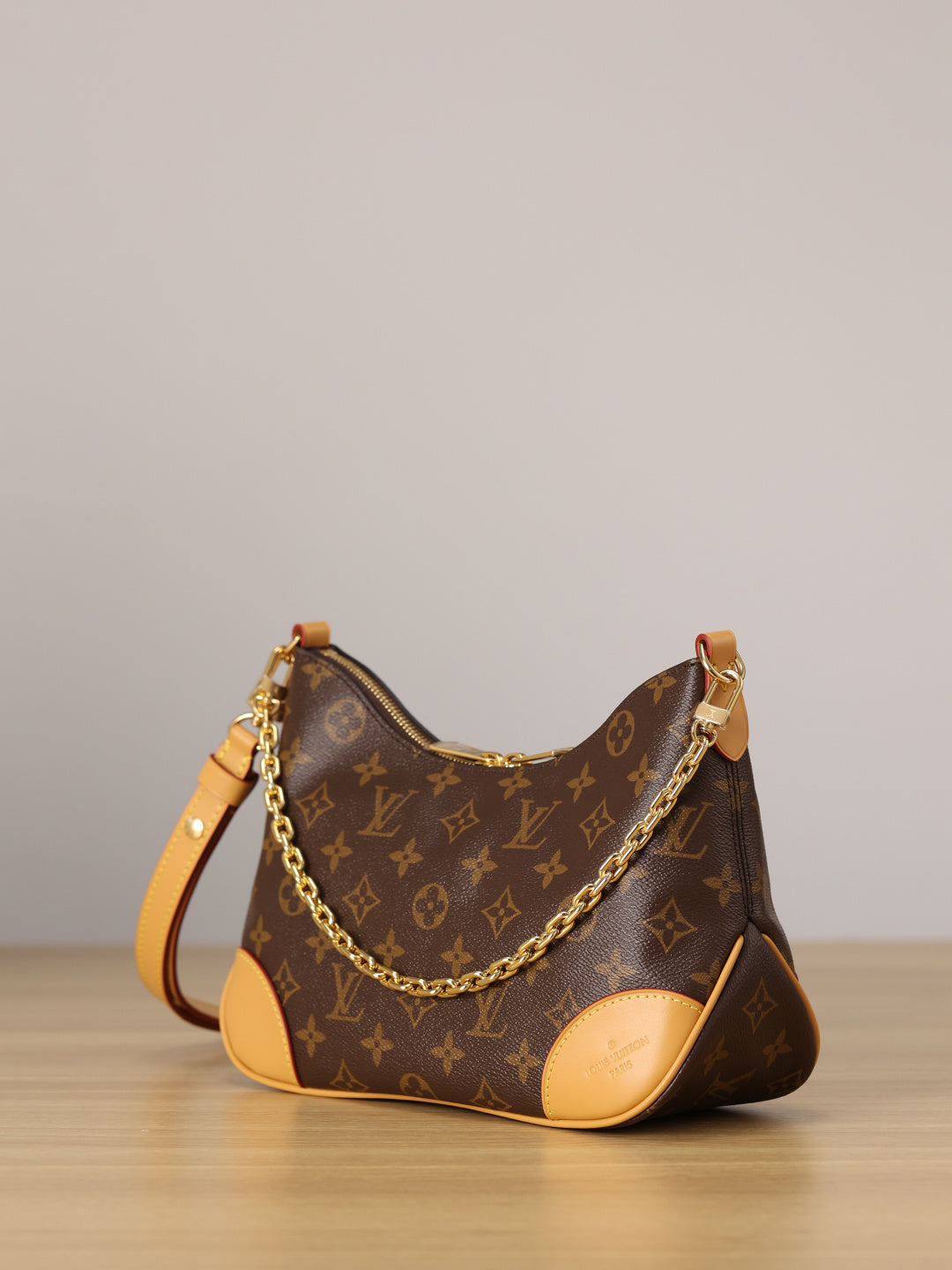 LV Yellow horns Shoulder bag