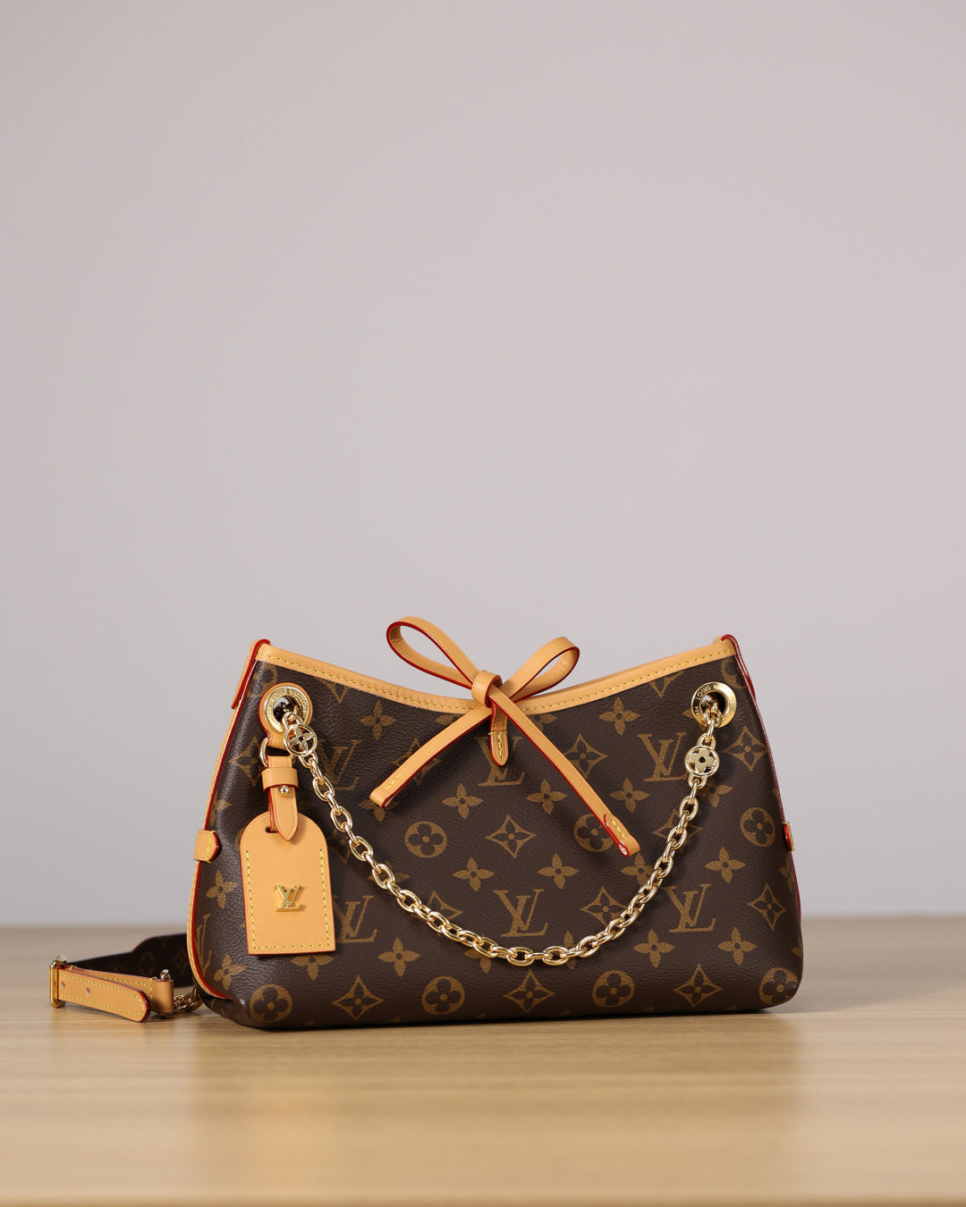 LV Carryall BB Tote bag