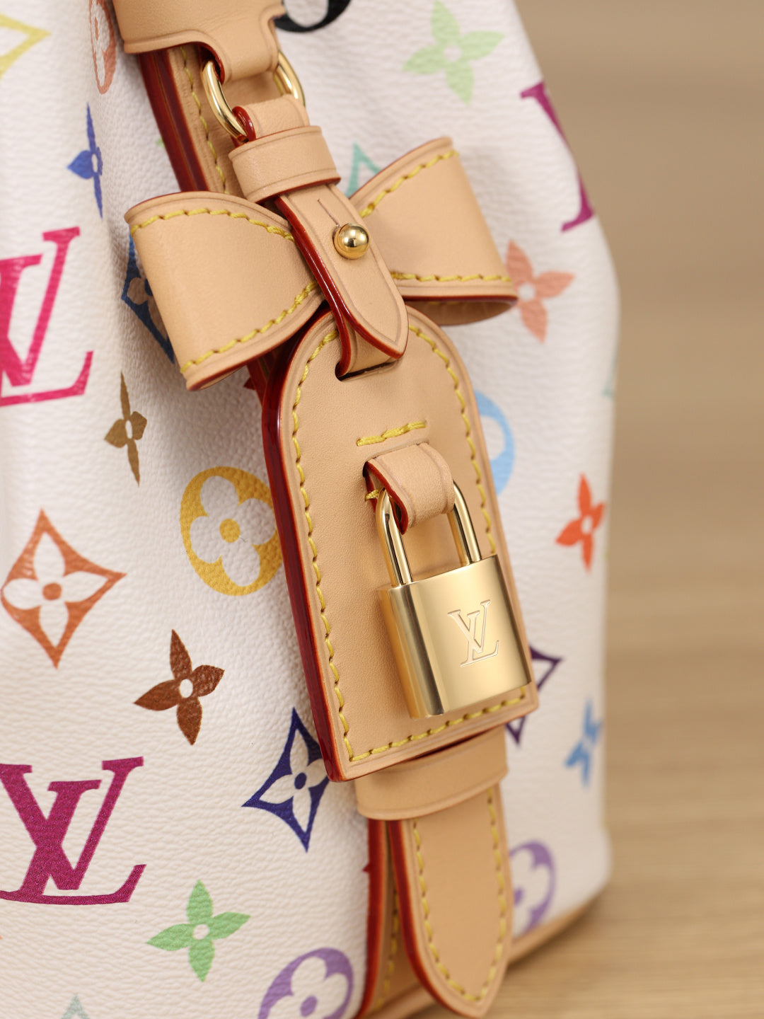 LV x Takashi Murakami Bucket bag
