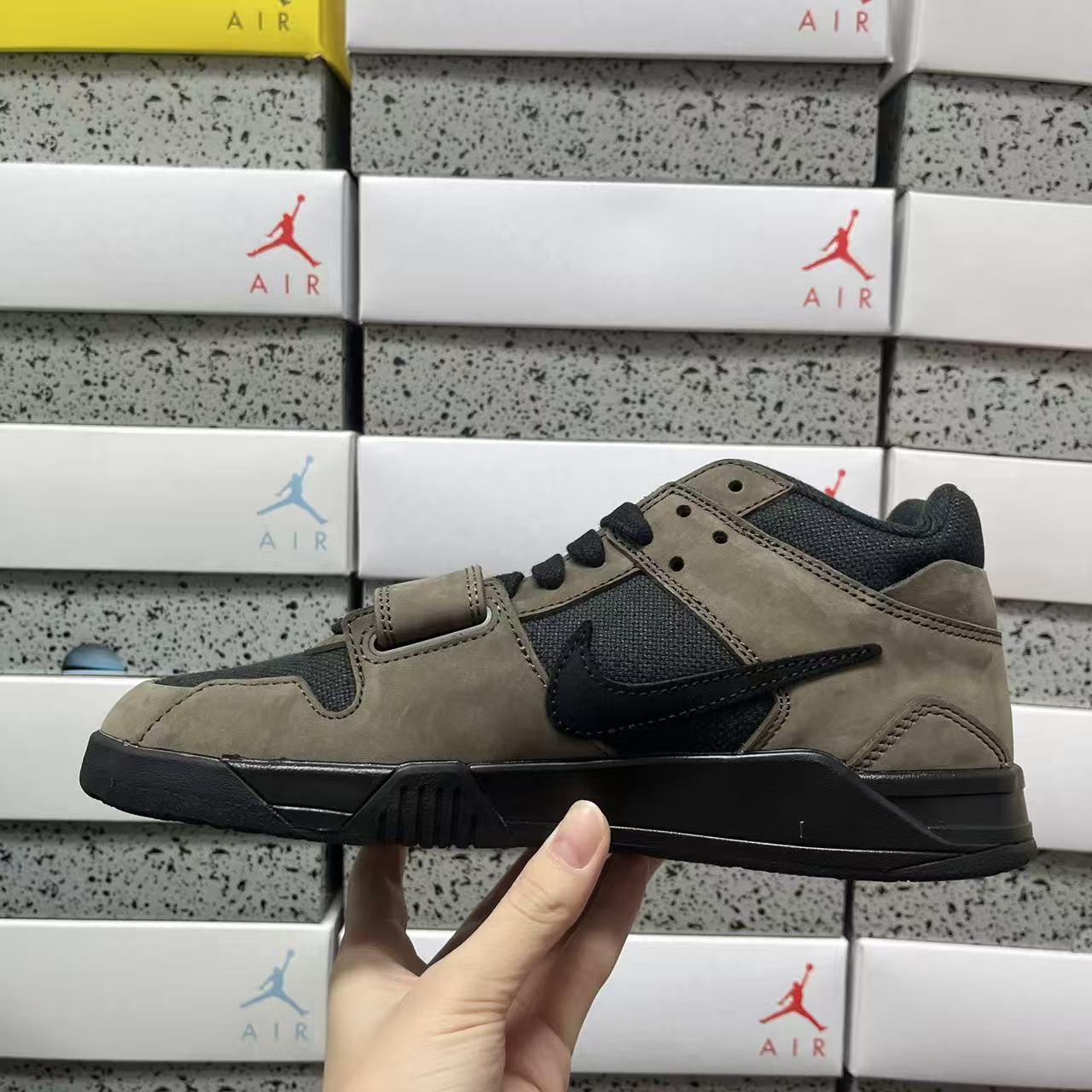 PK Batch-Travis Scott × Jordan Jumpman Jack “Mocha”