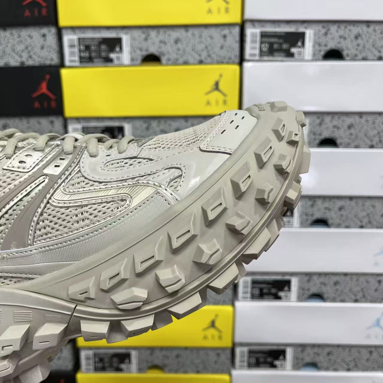 XA Batch-Balenciaga Defender Rubber Platform