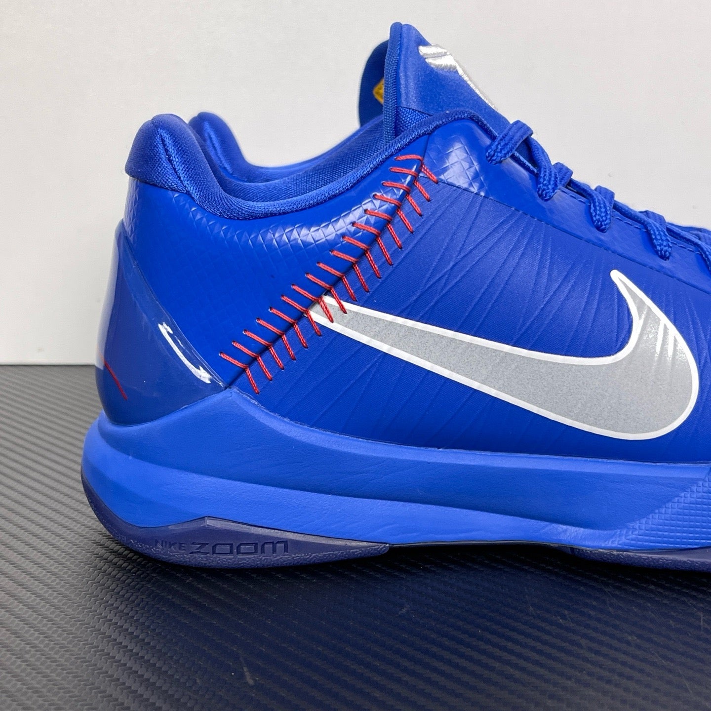 GX Batch-Kobe 5 Protro “Dodgers”