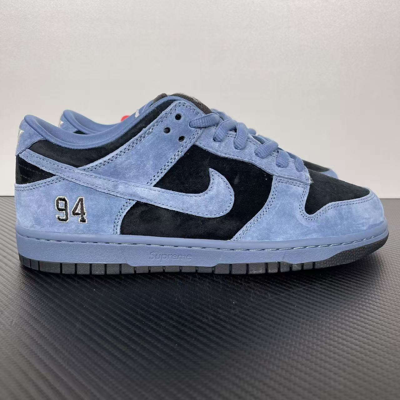 M Batch-Nike Dunk SB × Supreme