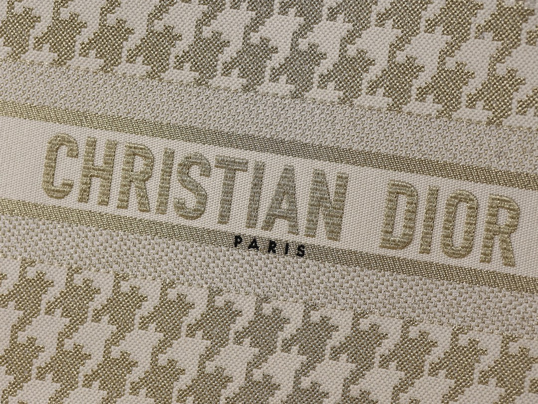 Dior BookTote Tote bag（Medium Size）