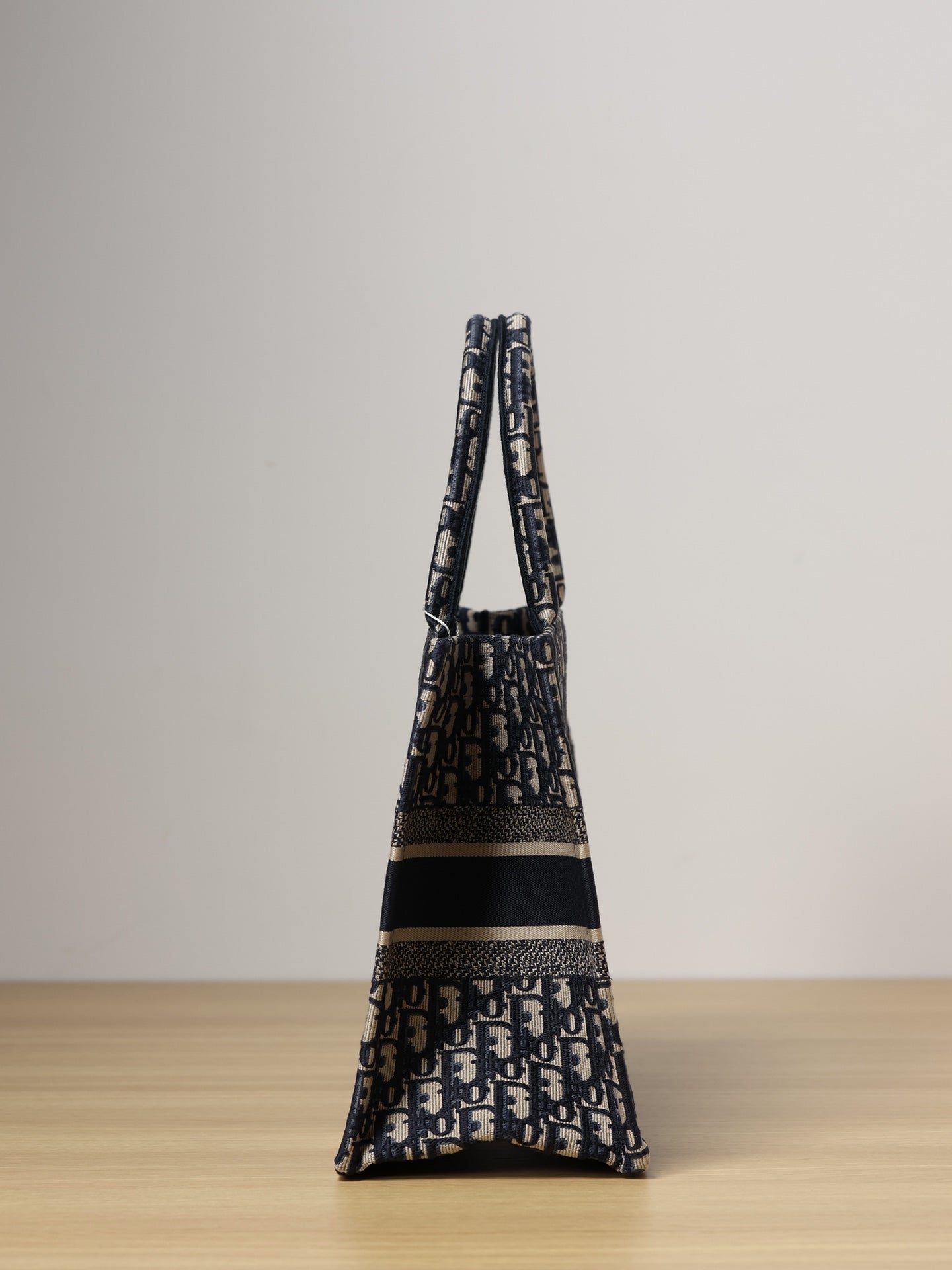 Dior BookTote Tote bag（Medium Size）