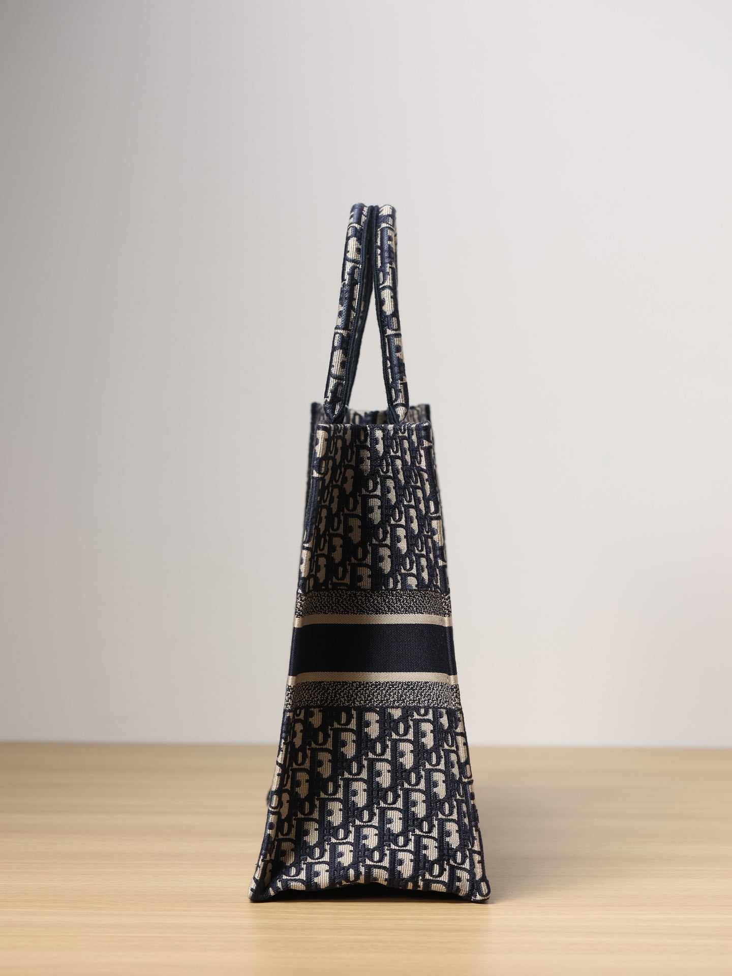 Dior BookTote Tote bag（ Large Size）