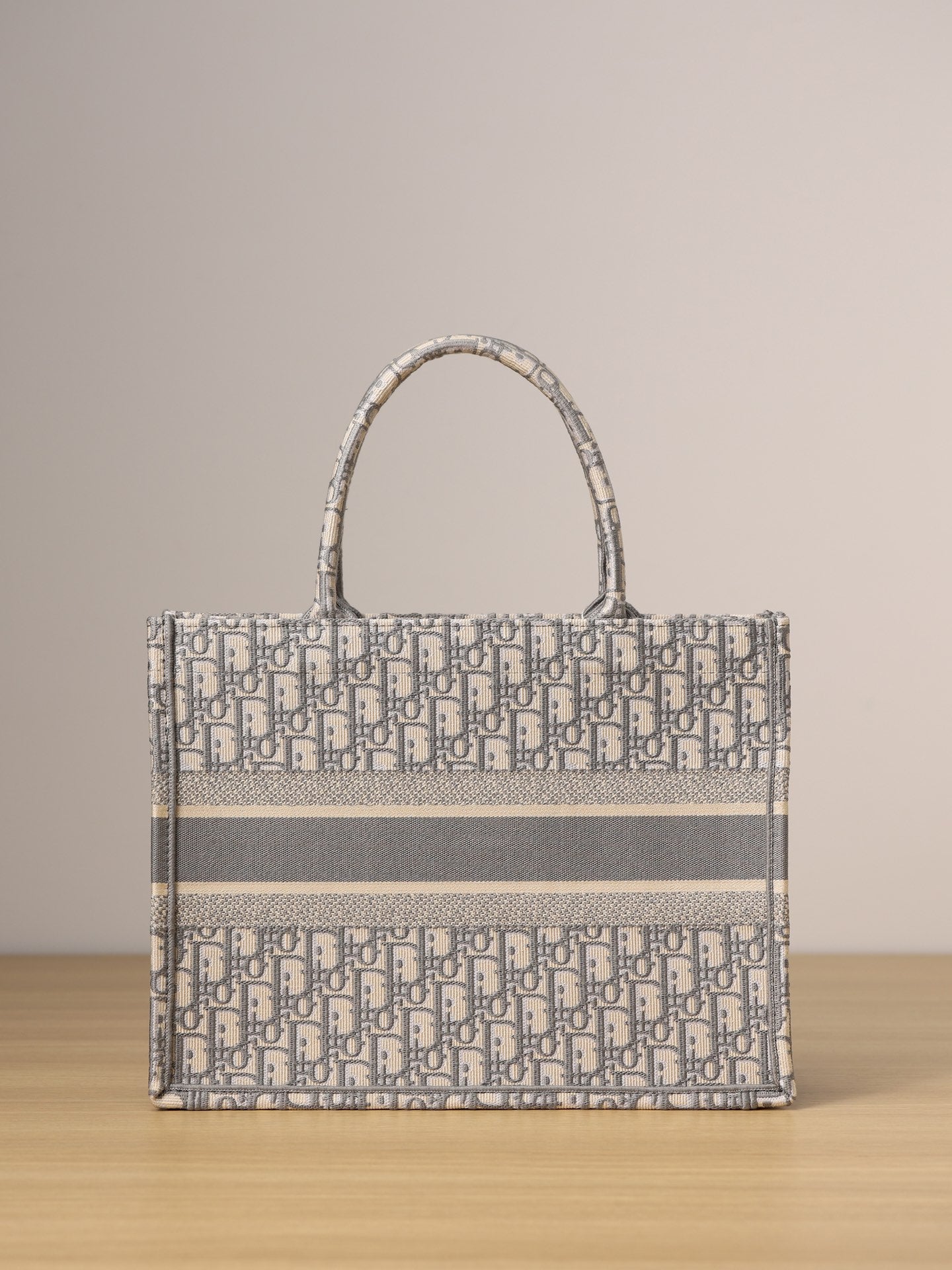 Dior BookTote Tote bag（Medium Size）