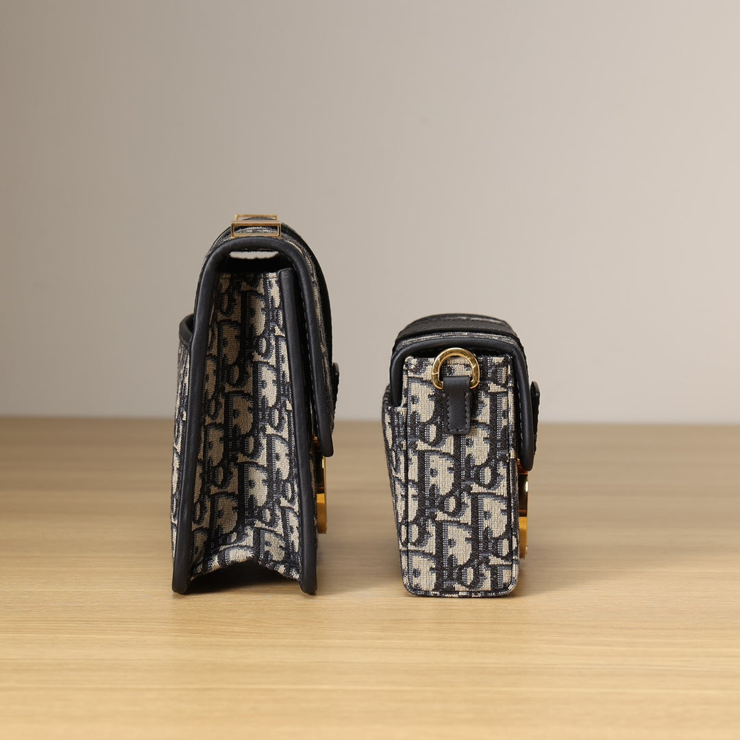 Dior 30 Montaigne Box bag