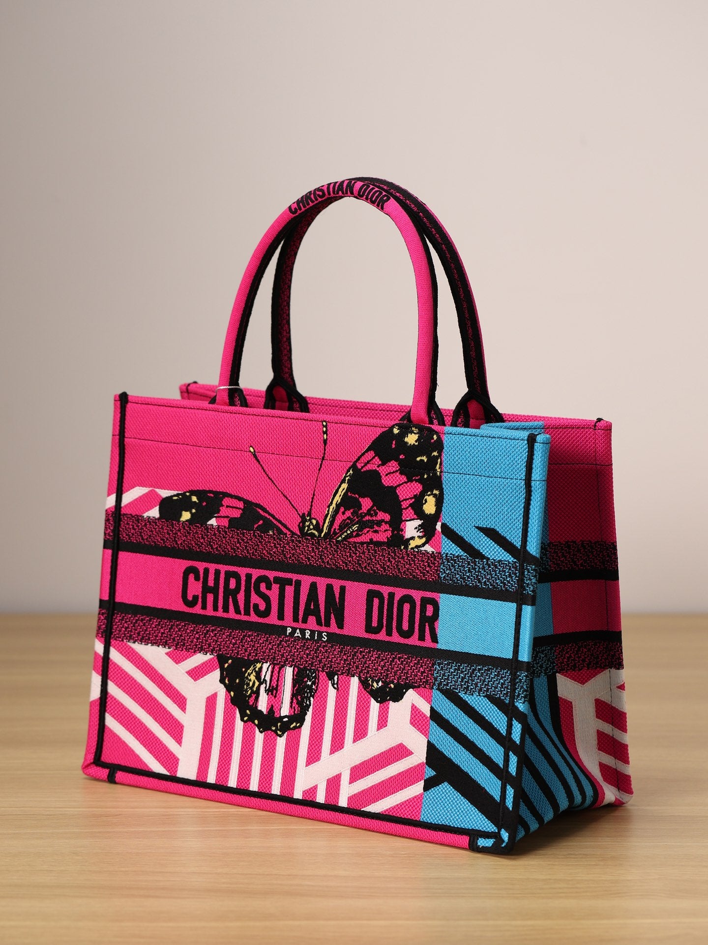 Dior BookTote Tote bag（Medium Size）