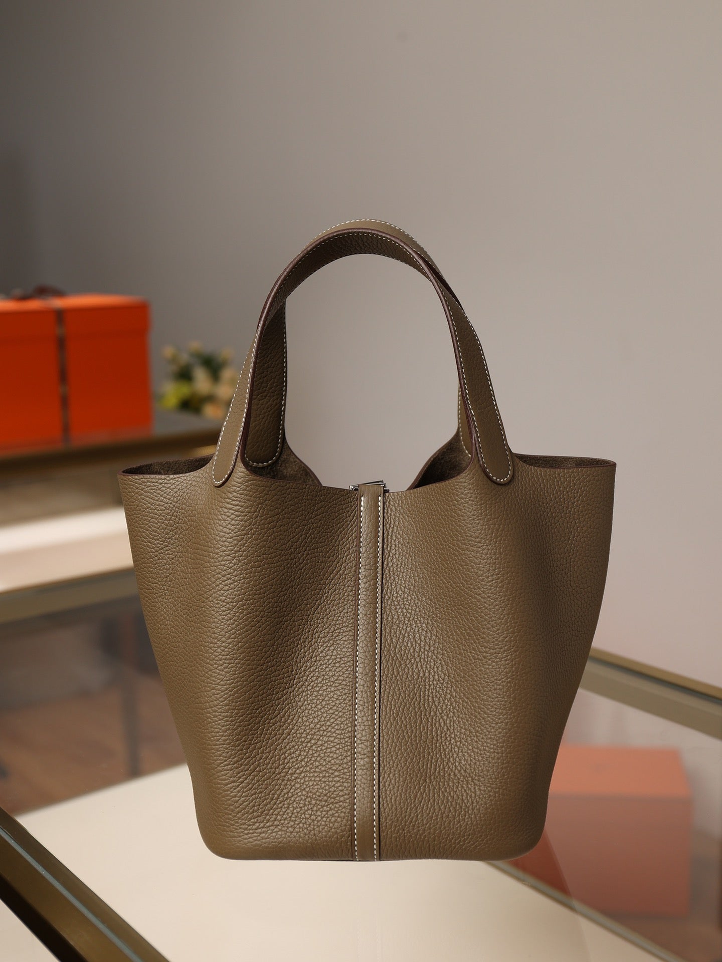 Hermès Picotin Lock 22 Handbag