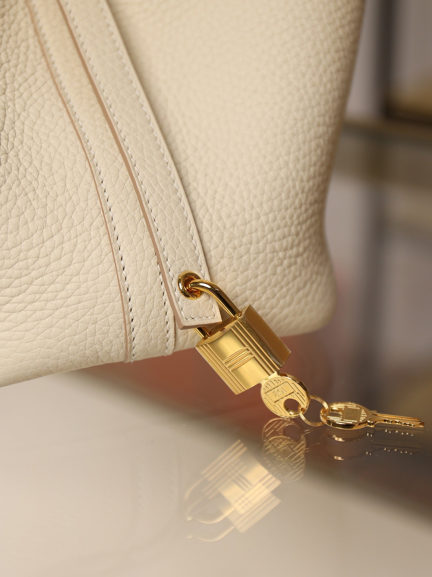 Hermès Picotin Lock 18 Handbag