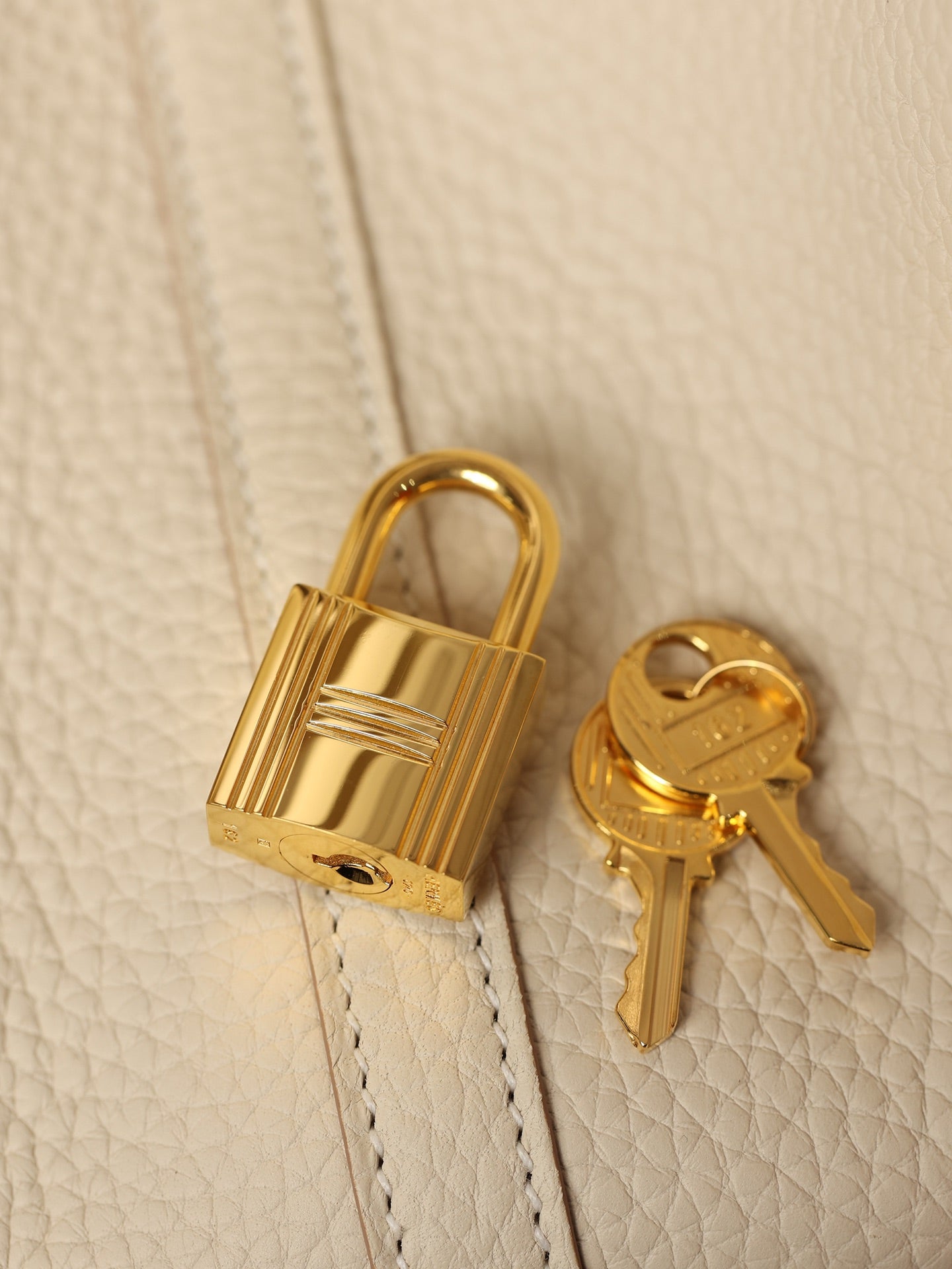 Hermès Picotin Lock 18 Handbag