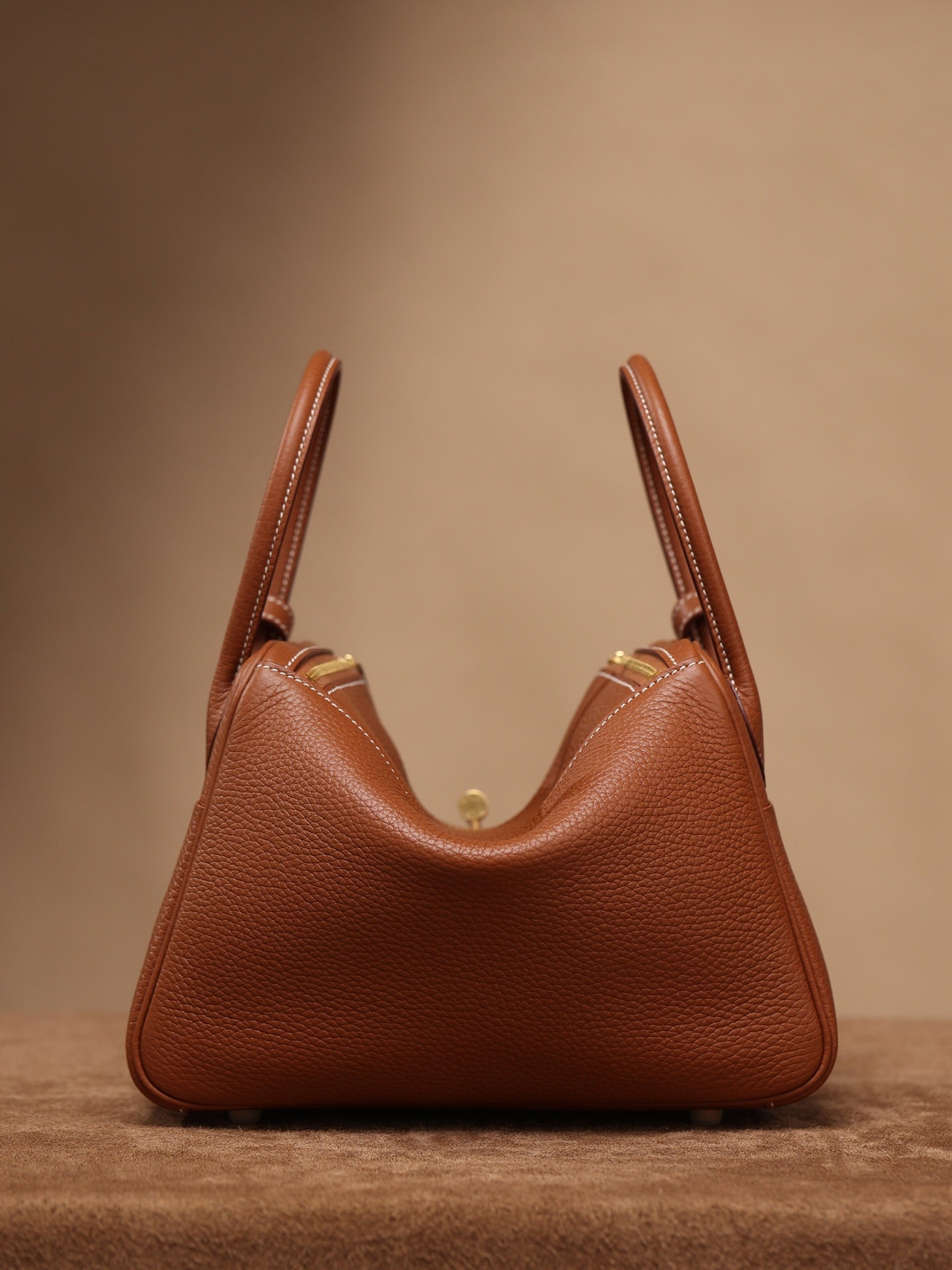 Hermès Lindy 26 Shoulder bag