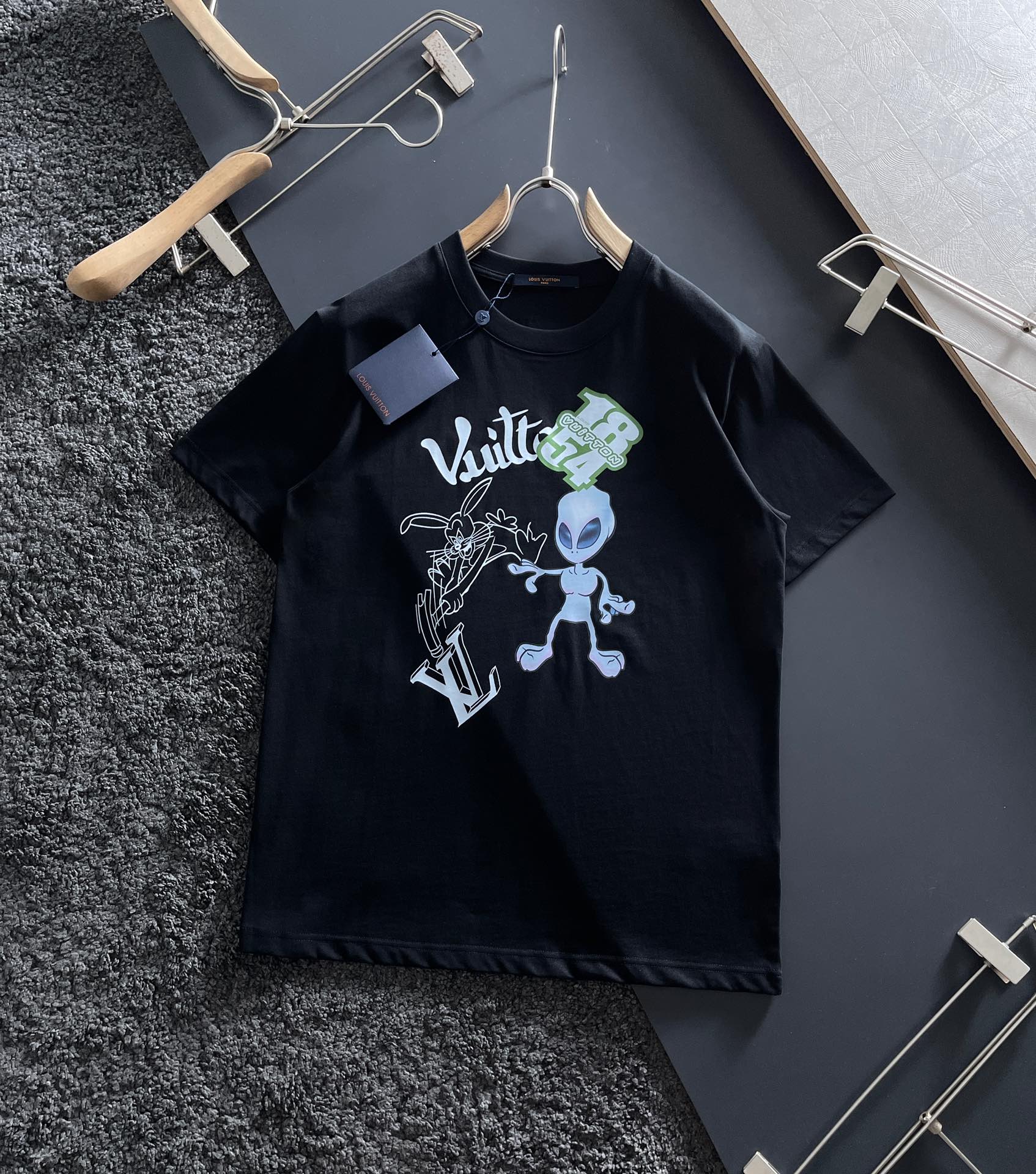 Louis Vuitton T-shirt NO.7